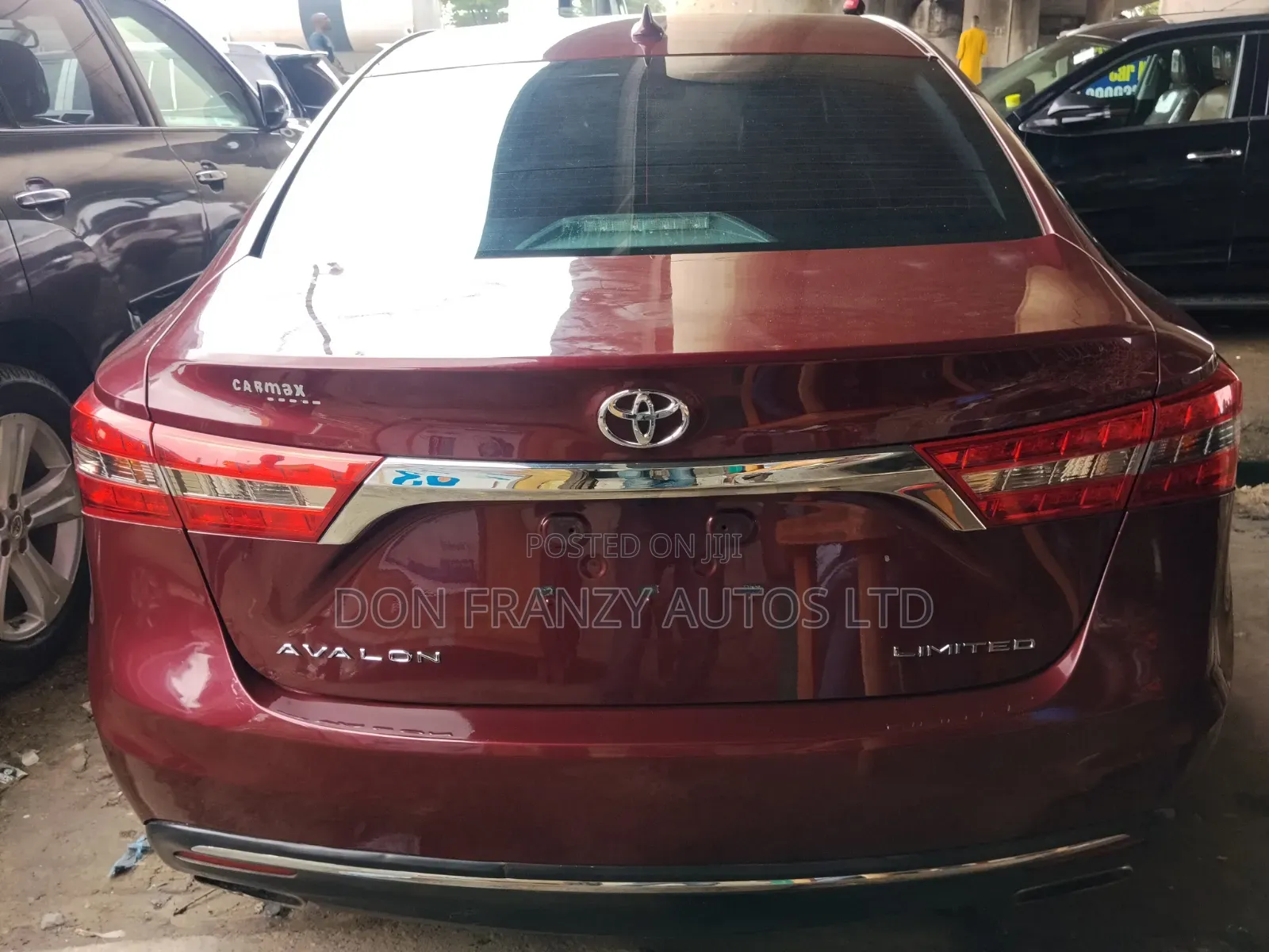 Toyota Avalon Limited Sedan FWD (3.5L 6cyl 6A) 2017 Red