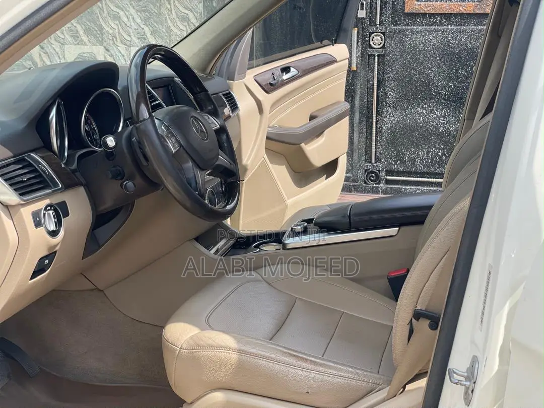Mercedes-Benz M Class ML 350 4Matic 2013 White
