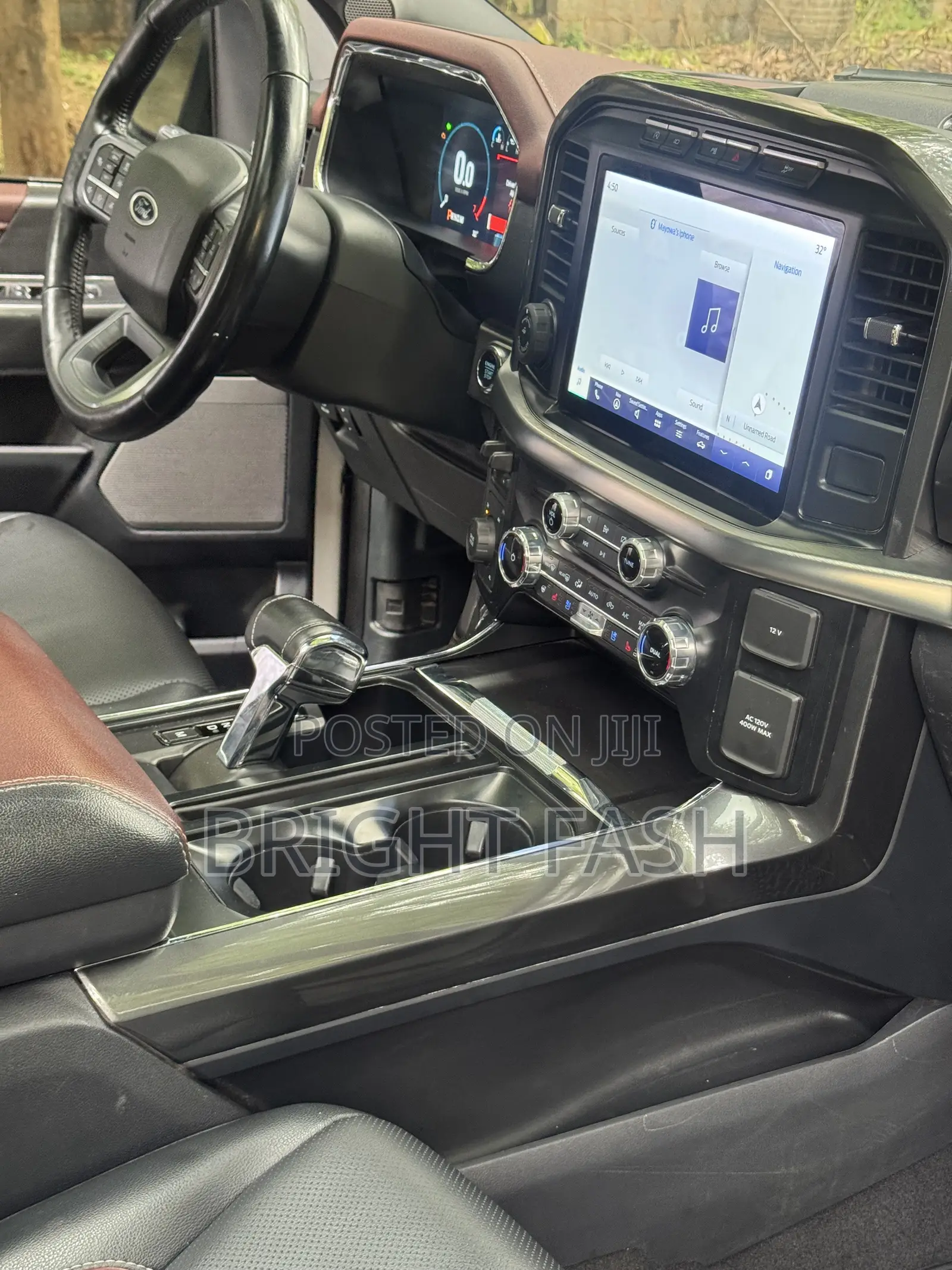 Ford F-150 LARIAT 2023 White