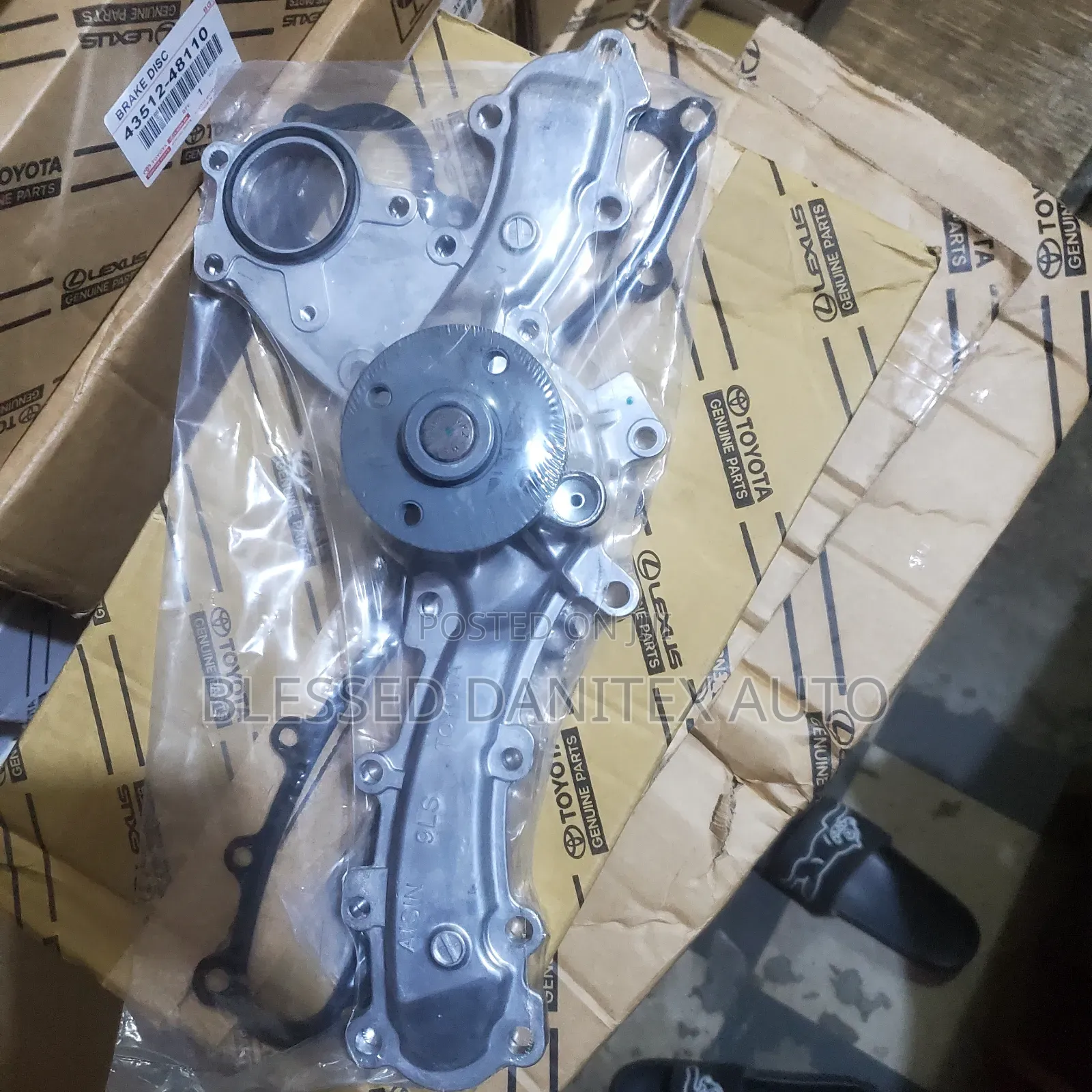 Original Waster Pump for Highlander 2008/2018