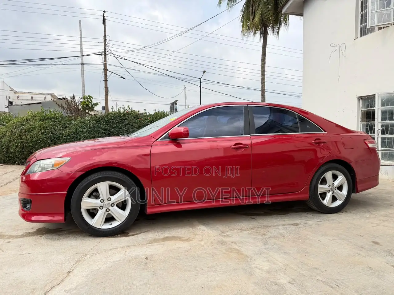 Toyota Camry SE 4dr Sedan (2.5L 4cyl 6AM) 2010 Red