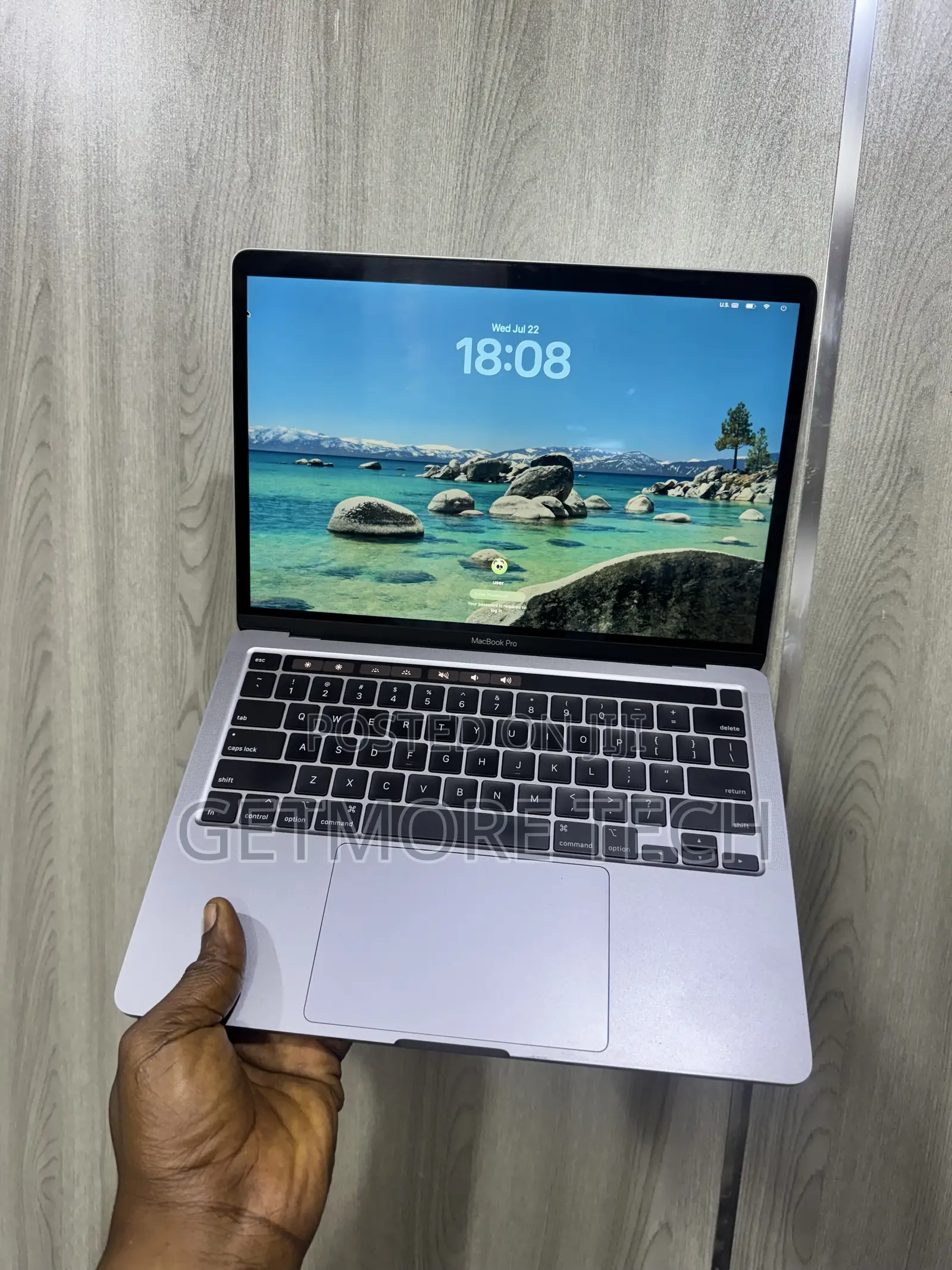 Laptop Apple MacBook Pro 2020 16GB Intel Core i7 SSD 1T