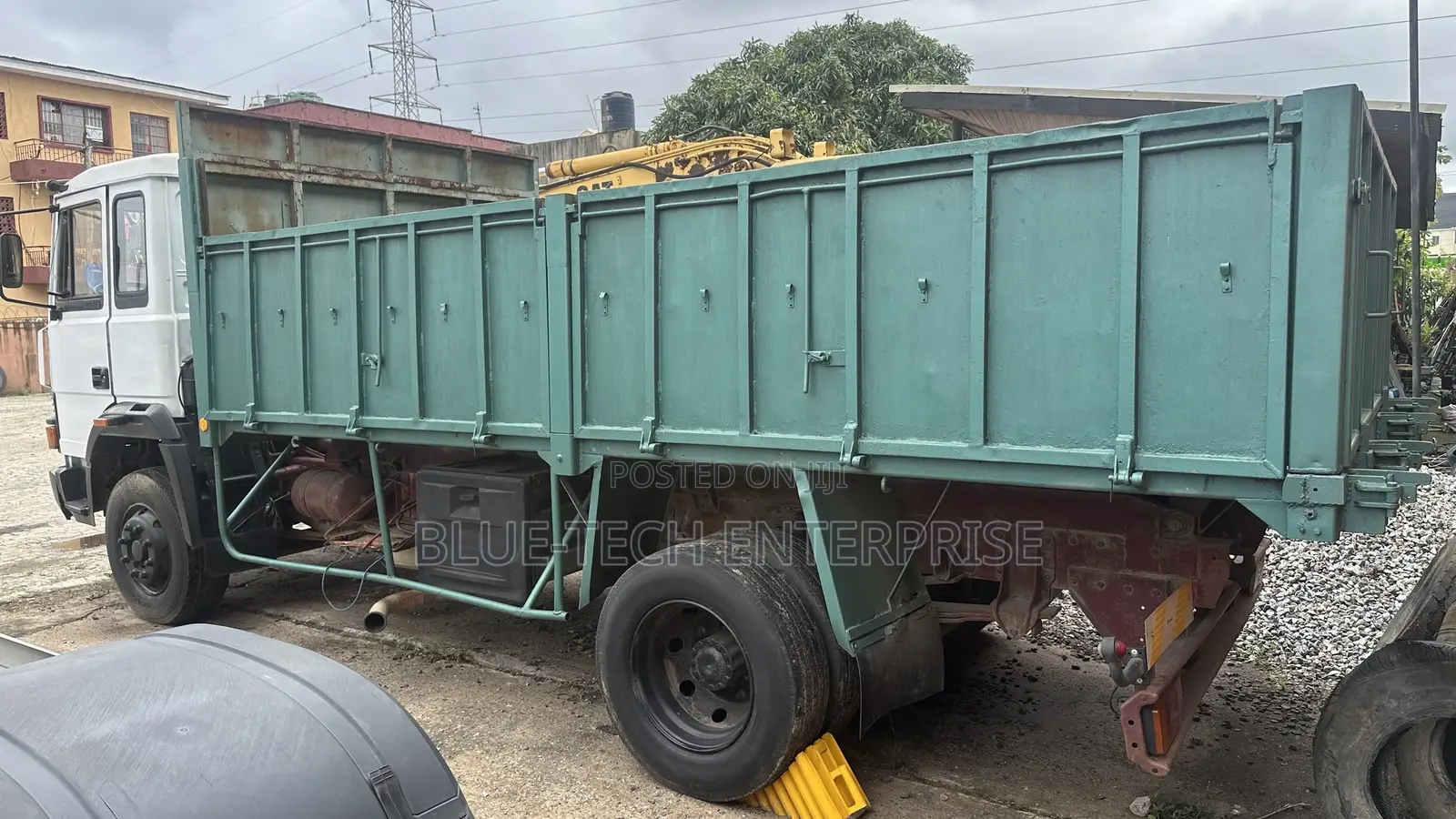 Iveco 115-17 High-Side Dropside Tipper Truck (Manual)