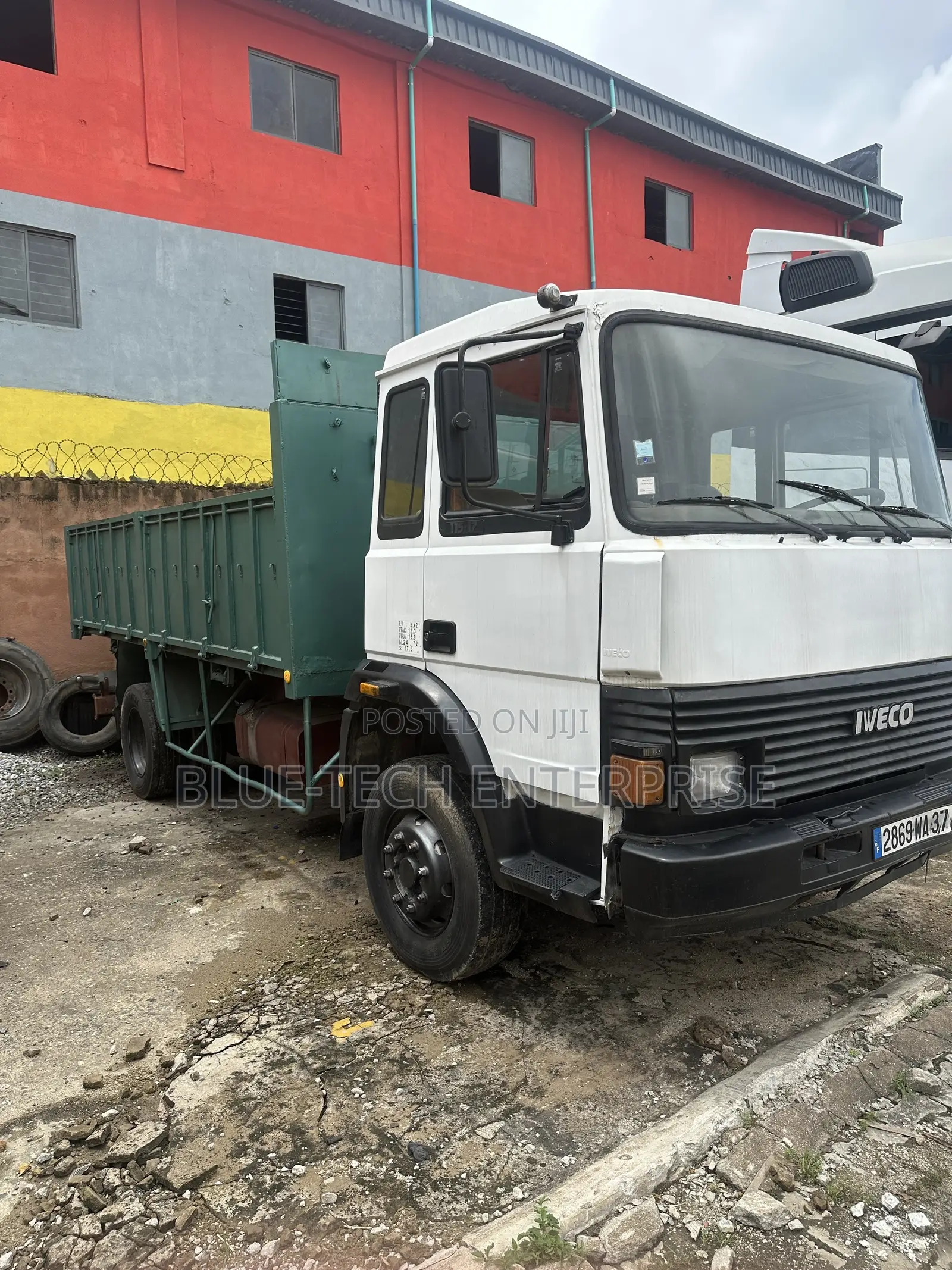 Iveco 115-17 High-Side Dropside Tipper Truck (Manual)