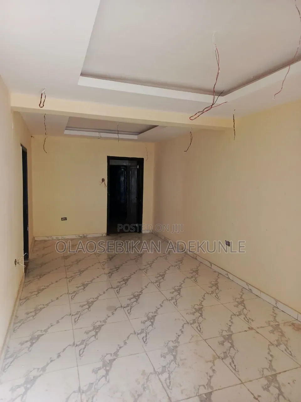 2bdrm Block of Flats in Elebu Estate, Akala Express for rent