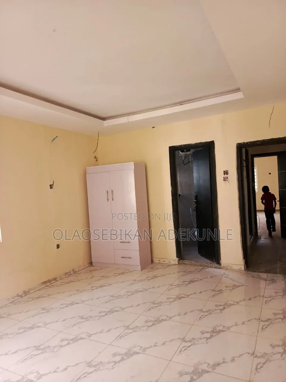2bdrm Block of Flats in Elebu Estate, Akala Express for rent