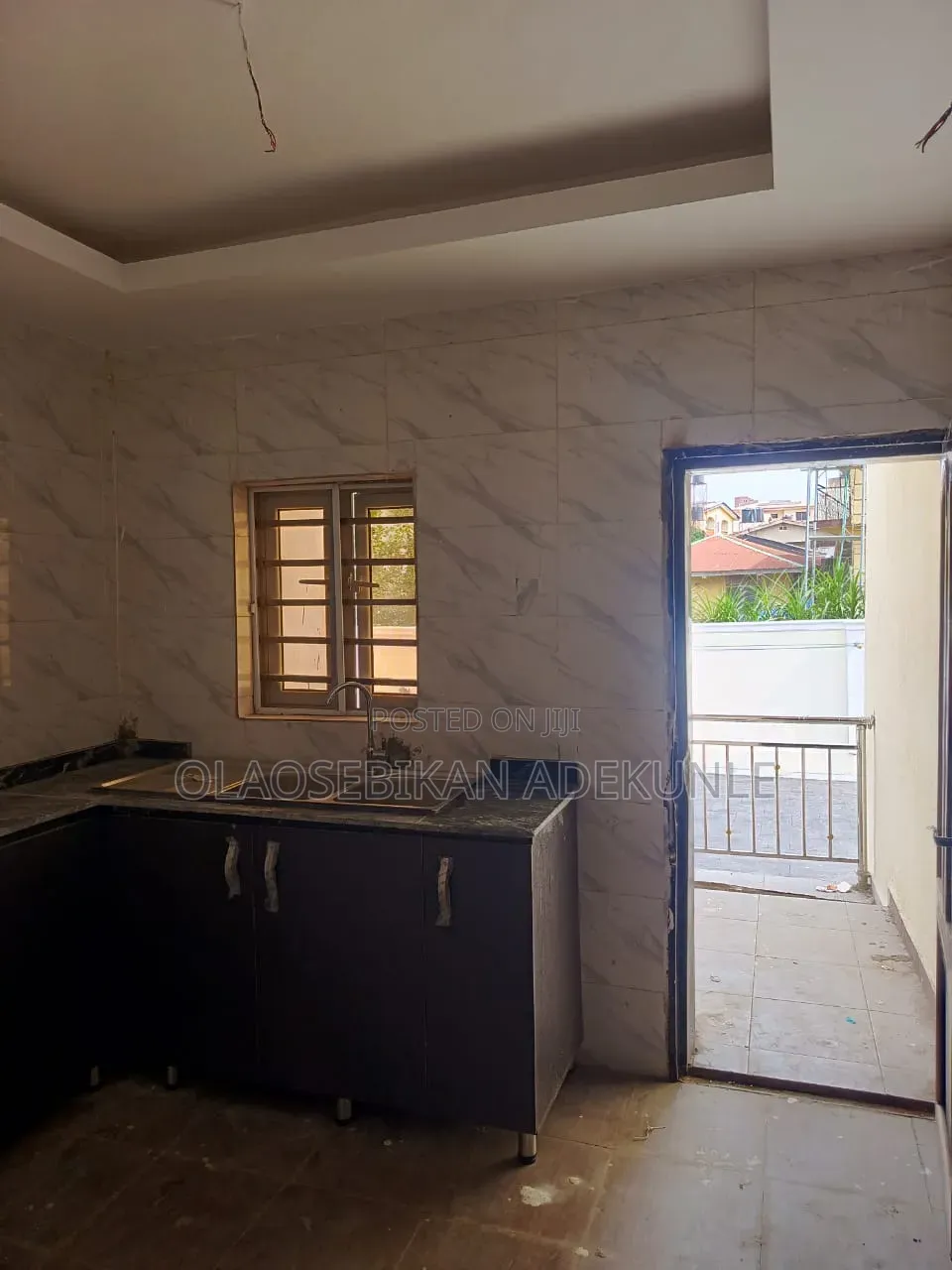 2bdrm Block of Flats in Elebu Estate, Akala Express for rent