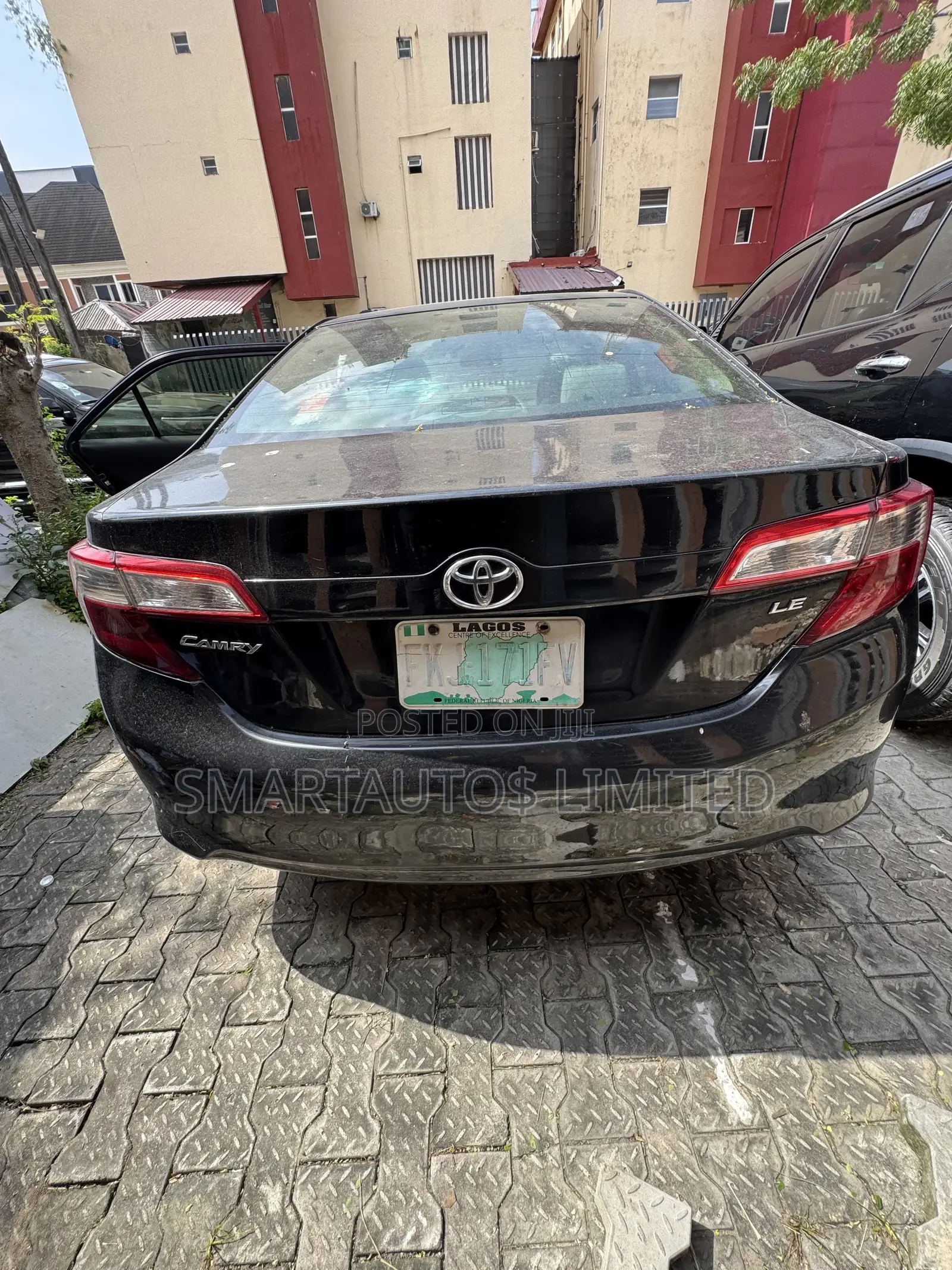 Toyota Camry LE 4dr Sedan (2.5L 4cyl 6A) 2013 Black