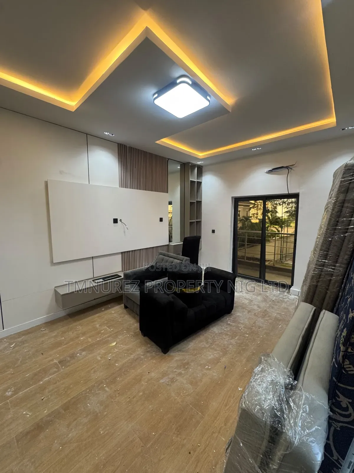 1bdrm Apartment in Ligali Ayorinde for rent