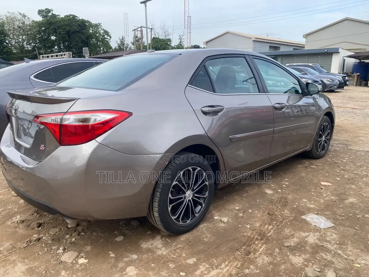 Toyota Corolla S Premium 4dr Sedan (1.8L 4cyl CVT) 2016 Burgundy