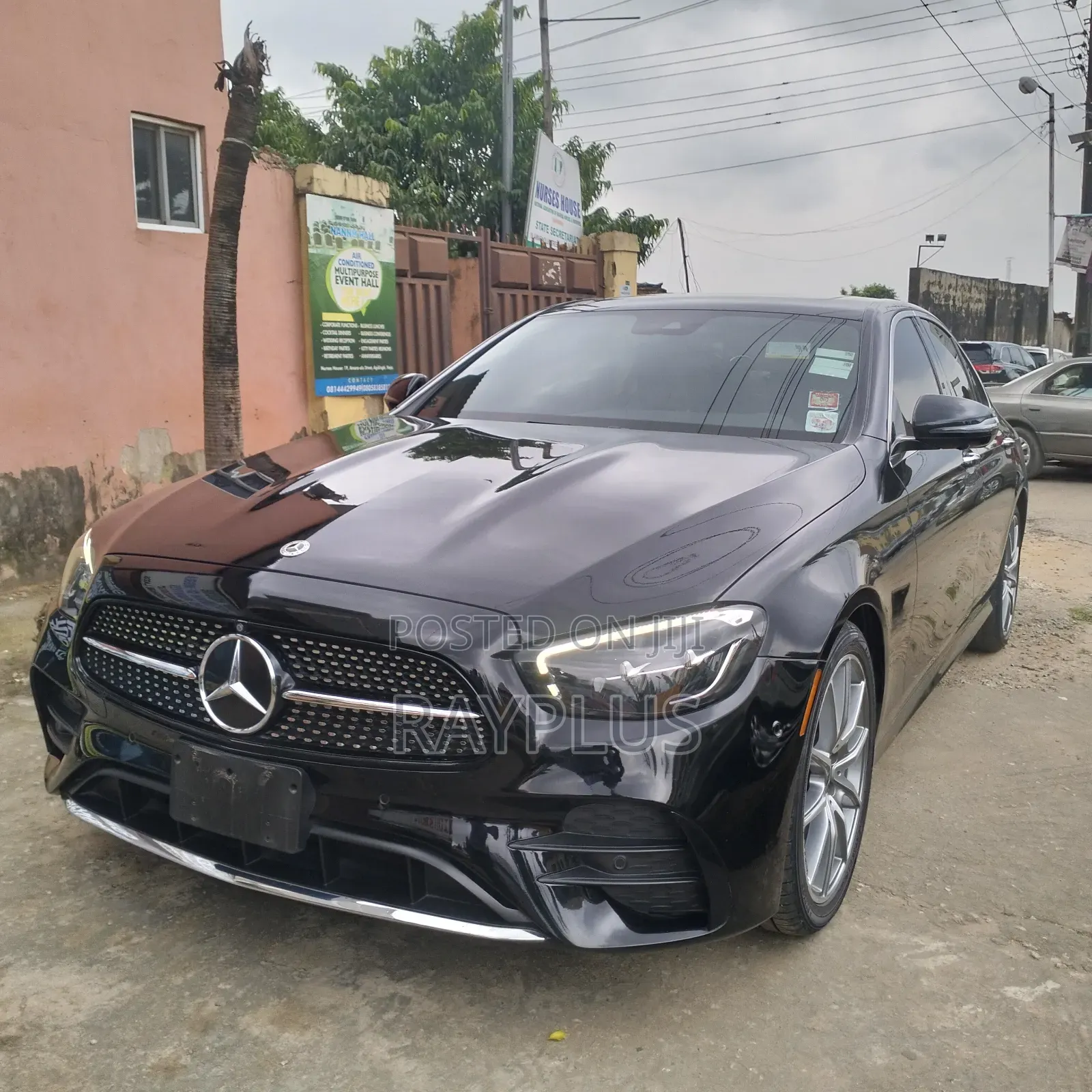 Mercedes-Benz E350 2022 Black