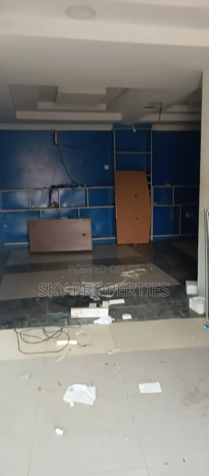 170 SQMS Shop Space for Rent