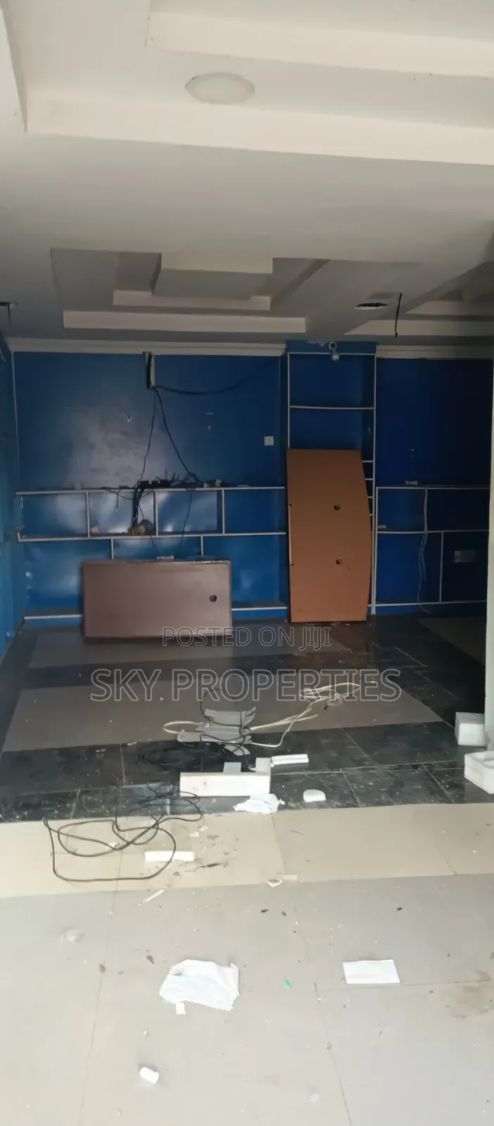170 SQMS Shop Space for Rent