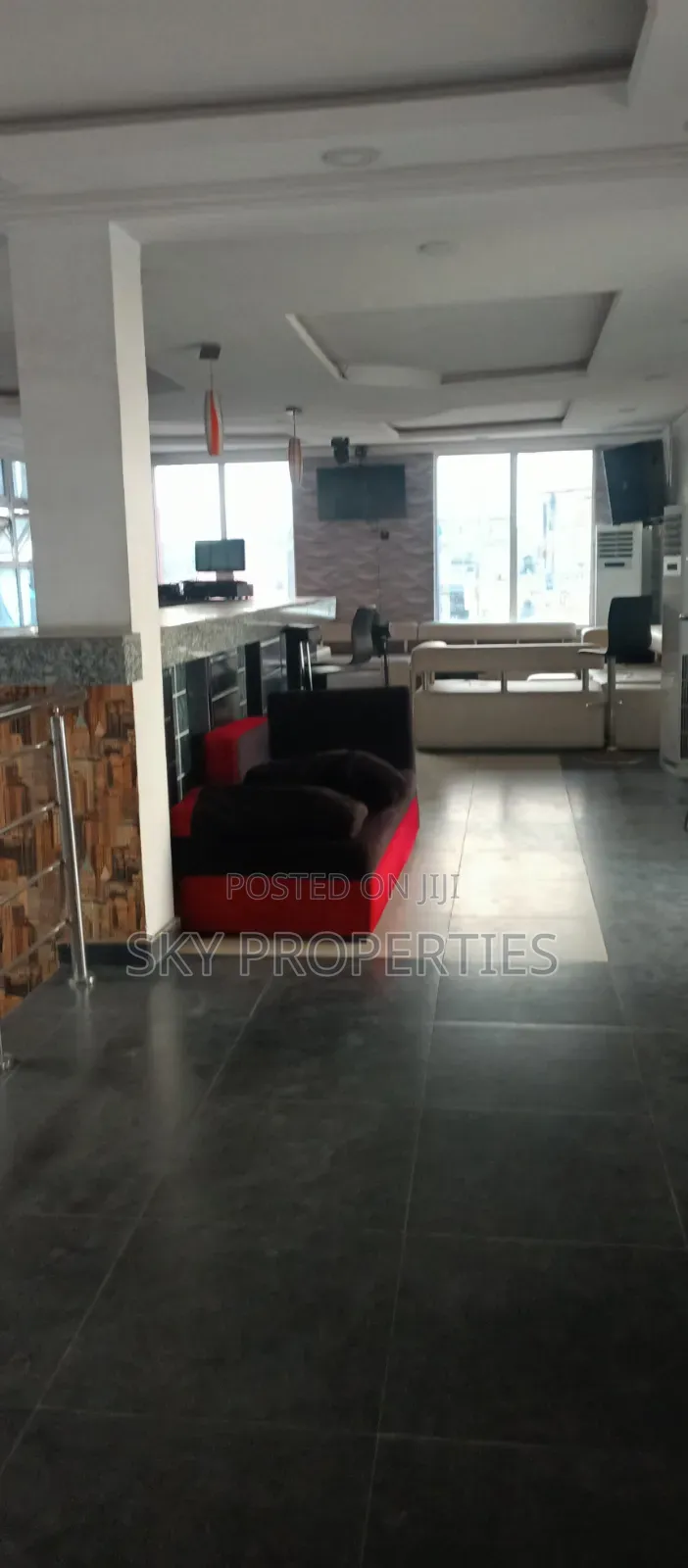 170 SQMS Shop Space for Rent