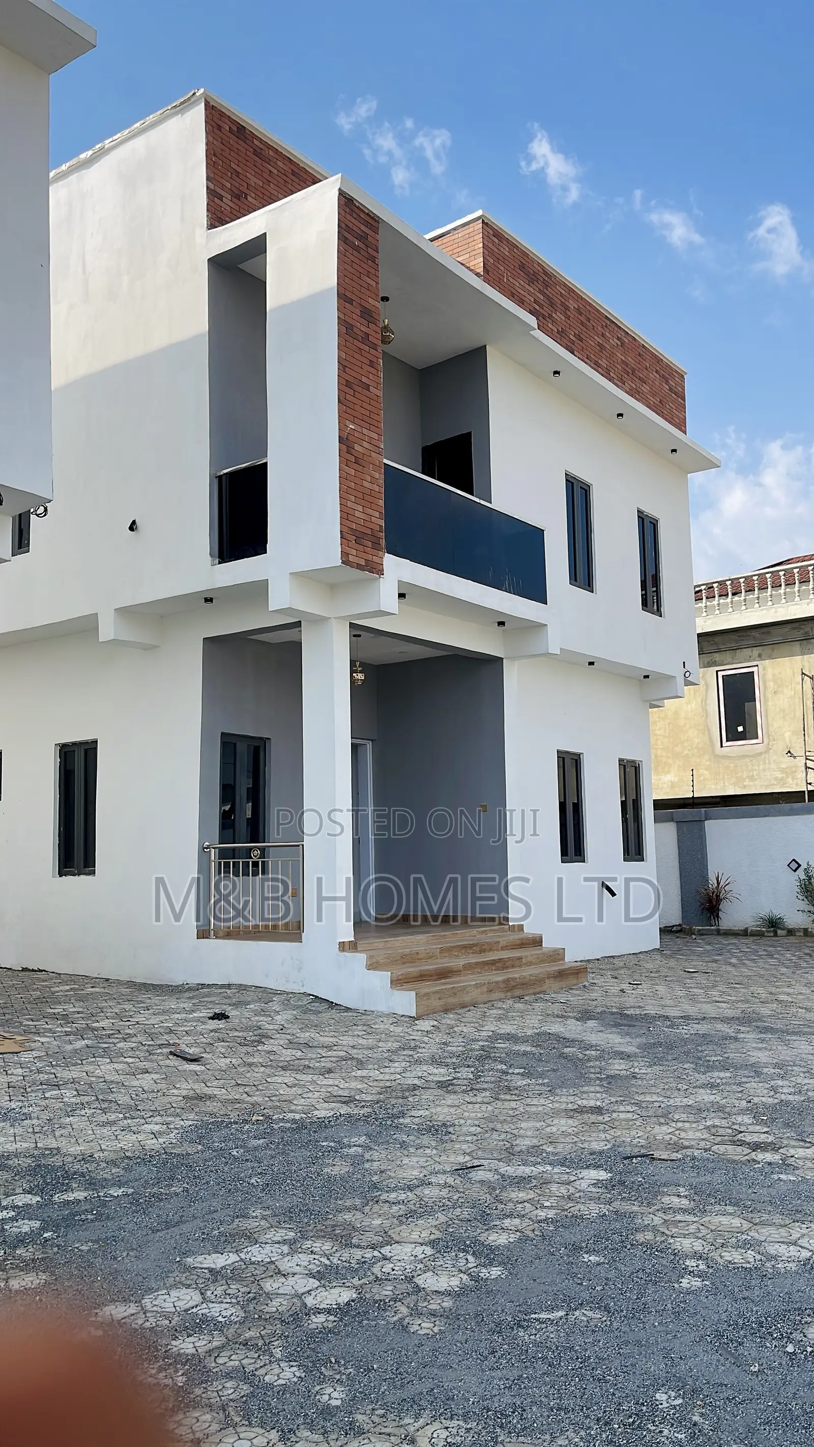 Furnished 4bdrm Duplex in Valid Dreams Estate, Guzape District for sale