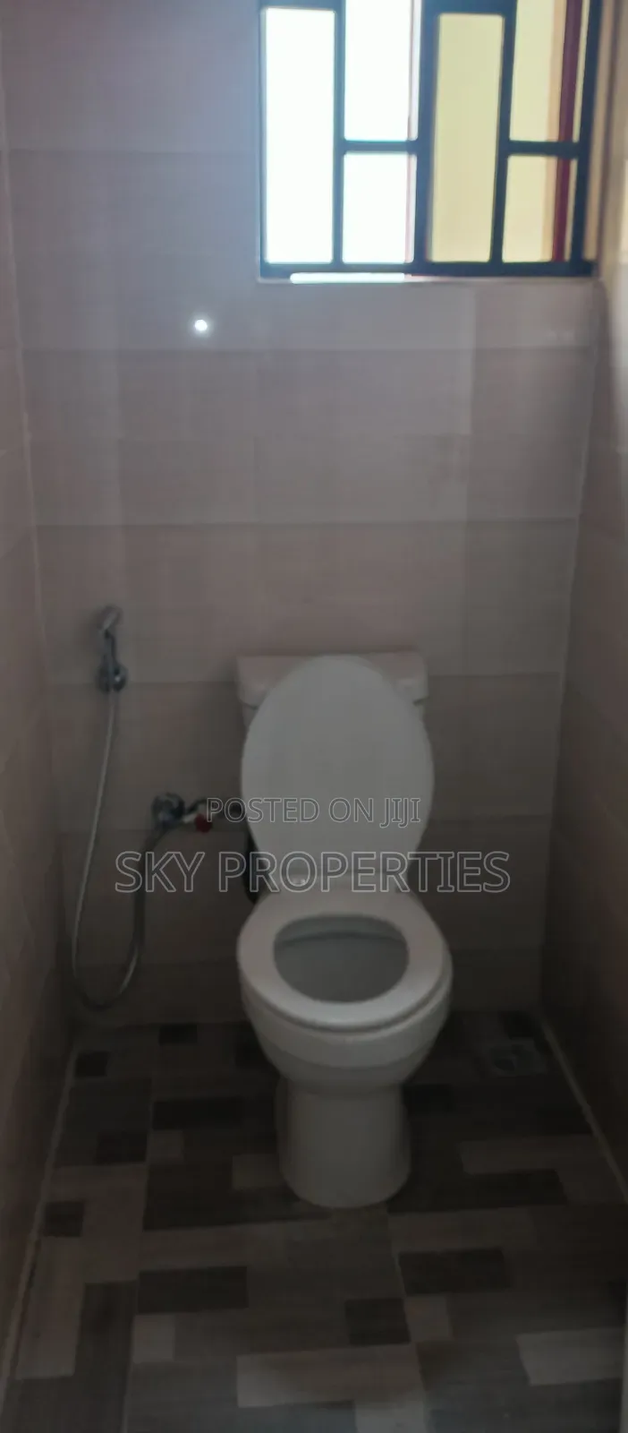 180 SQMS Shop Space for Rent