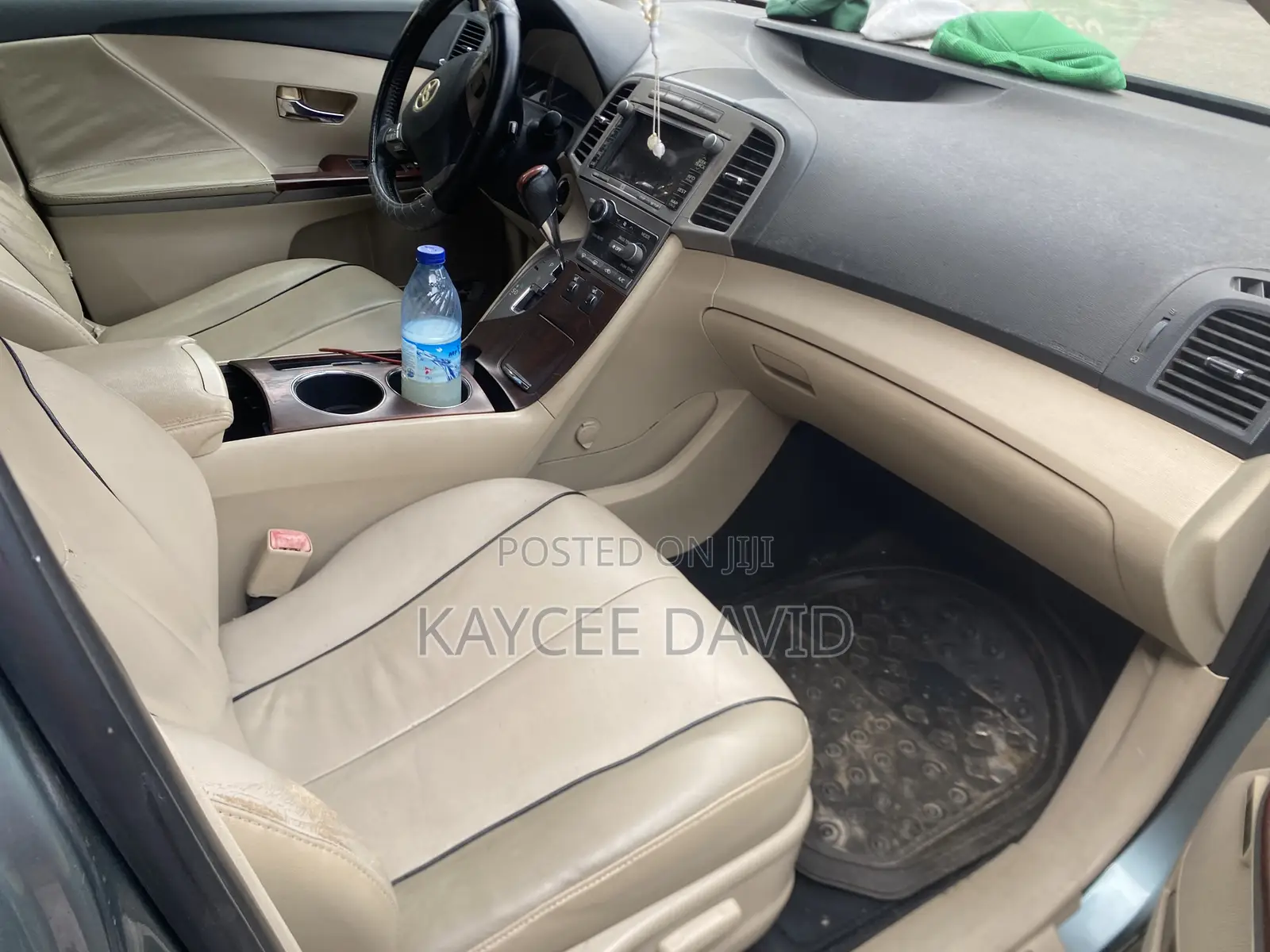 Toyota Venza V6 AWD 2010 Green