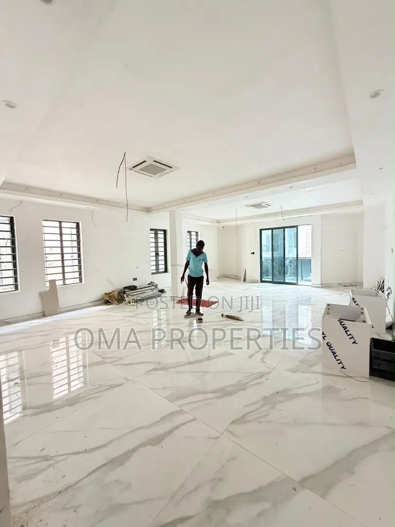 Furnished 4bdrm House in Ikeja GRA for sale