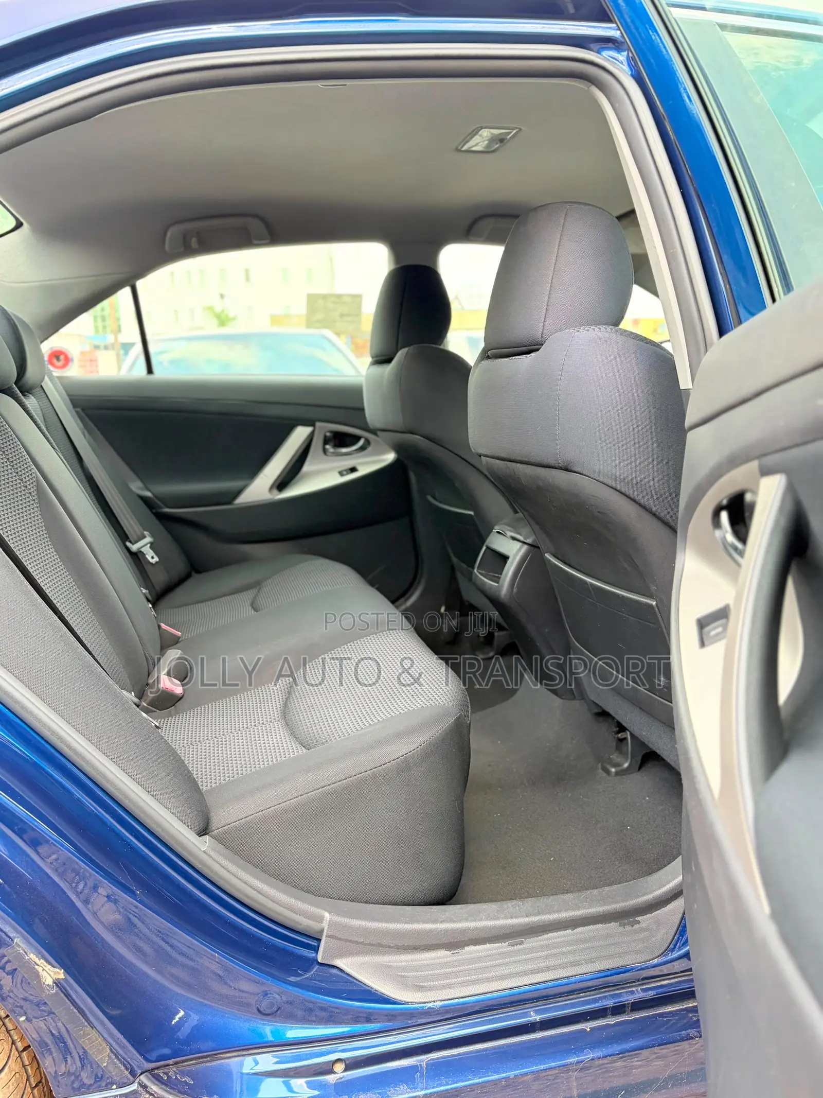 Toyota Camry SE 4dr Sedan (2.5L 4cyl 6A) 2011 Blue