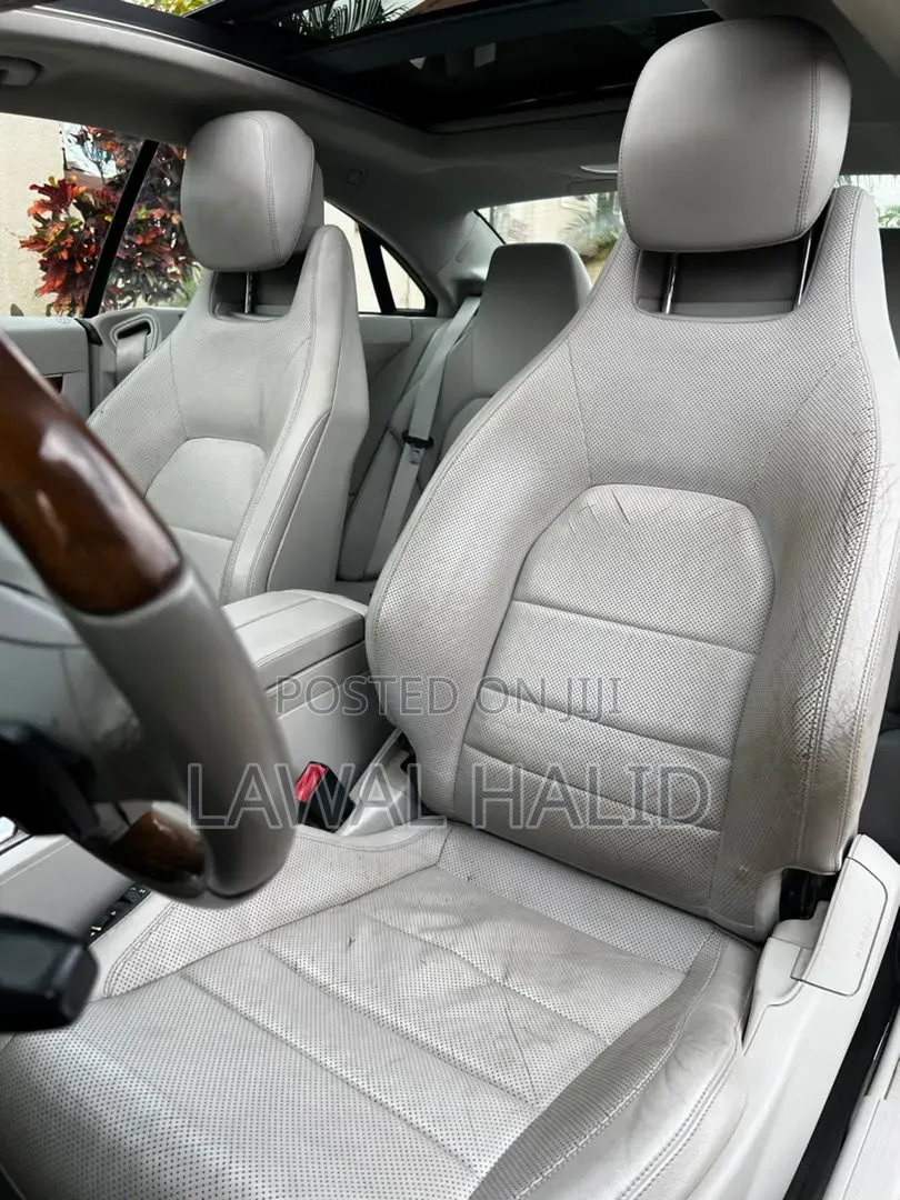 Mercedes-Benz E350 2013 Blue