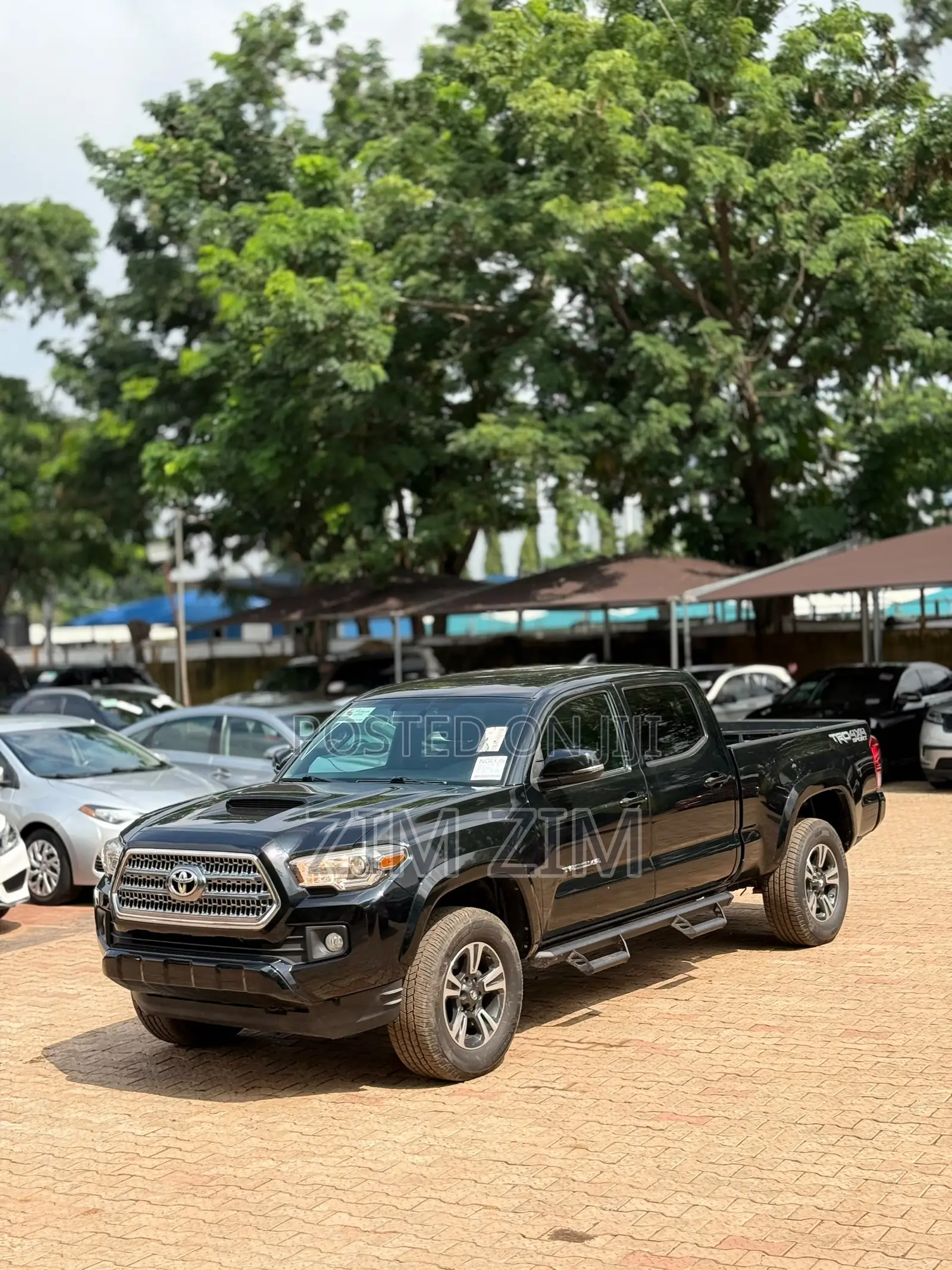 Toyota Tacoma TRD Off Road 2018 Black
