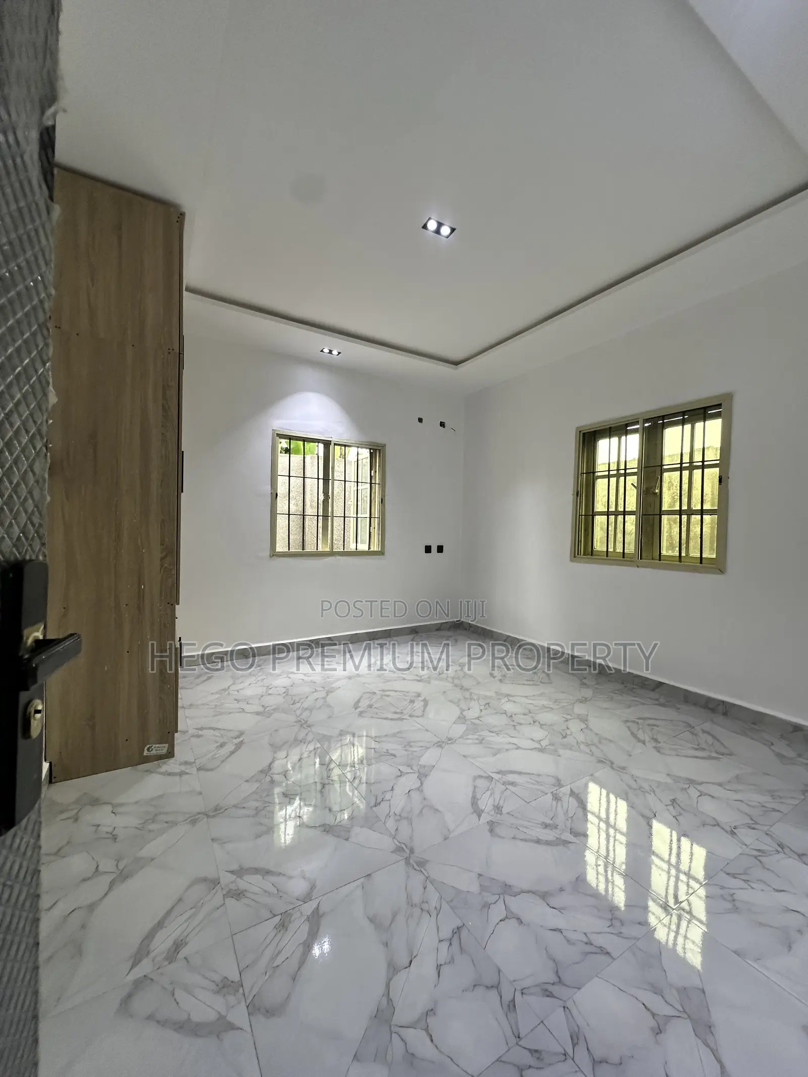 2bdrm Block of Flats in Duncan Mighty Street, Choba for rent