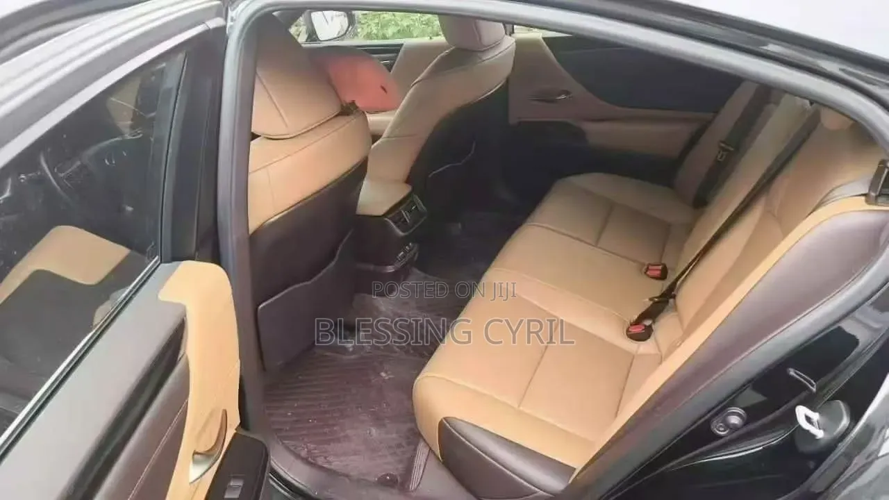 Lexus ES 2019 Black