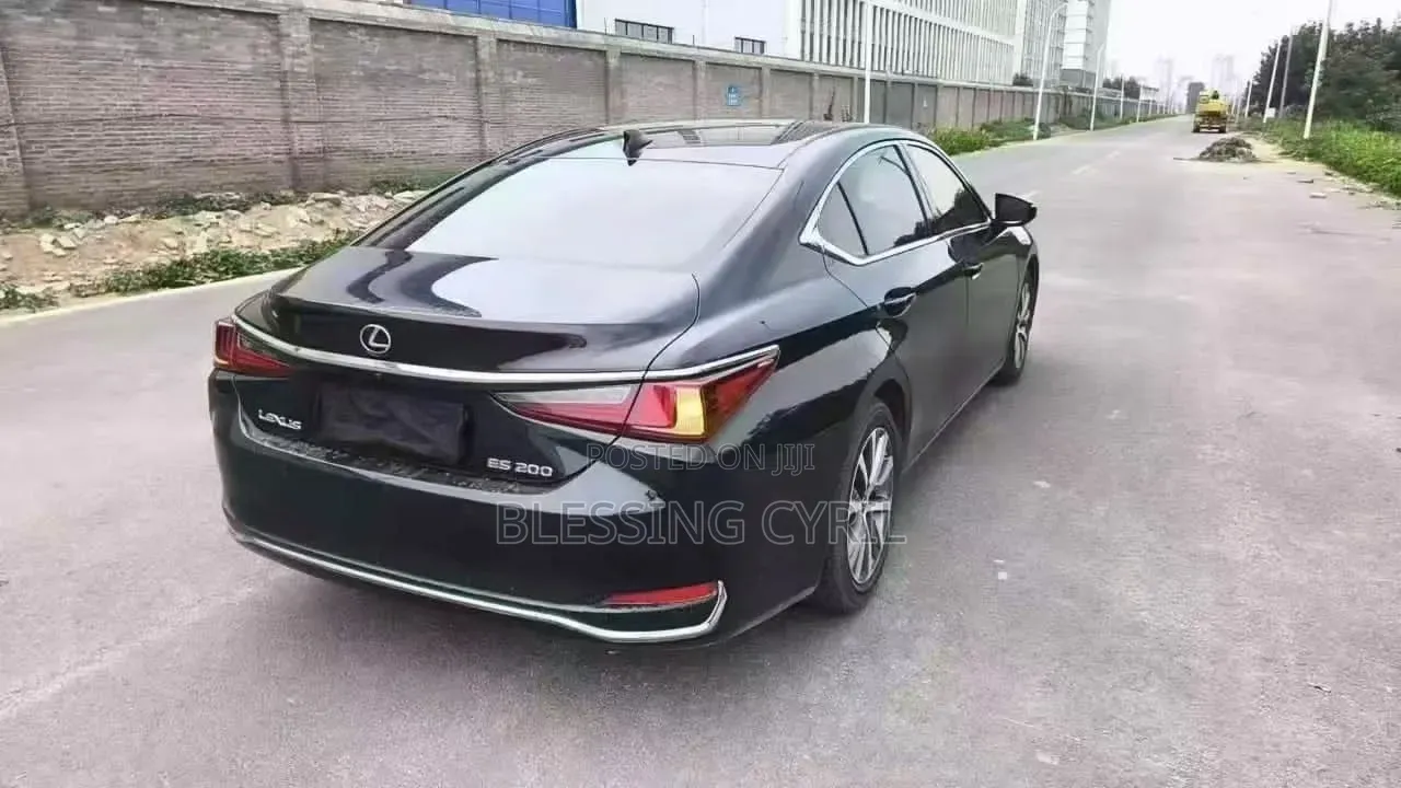 Lexus ES 2019 Black