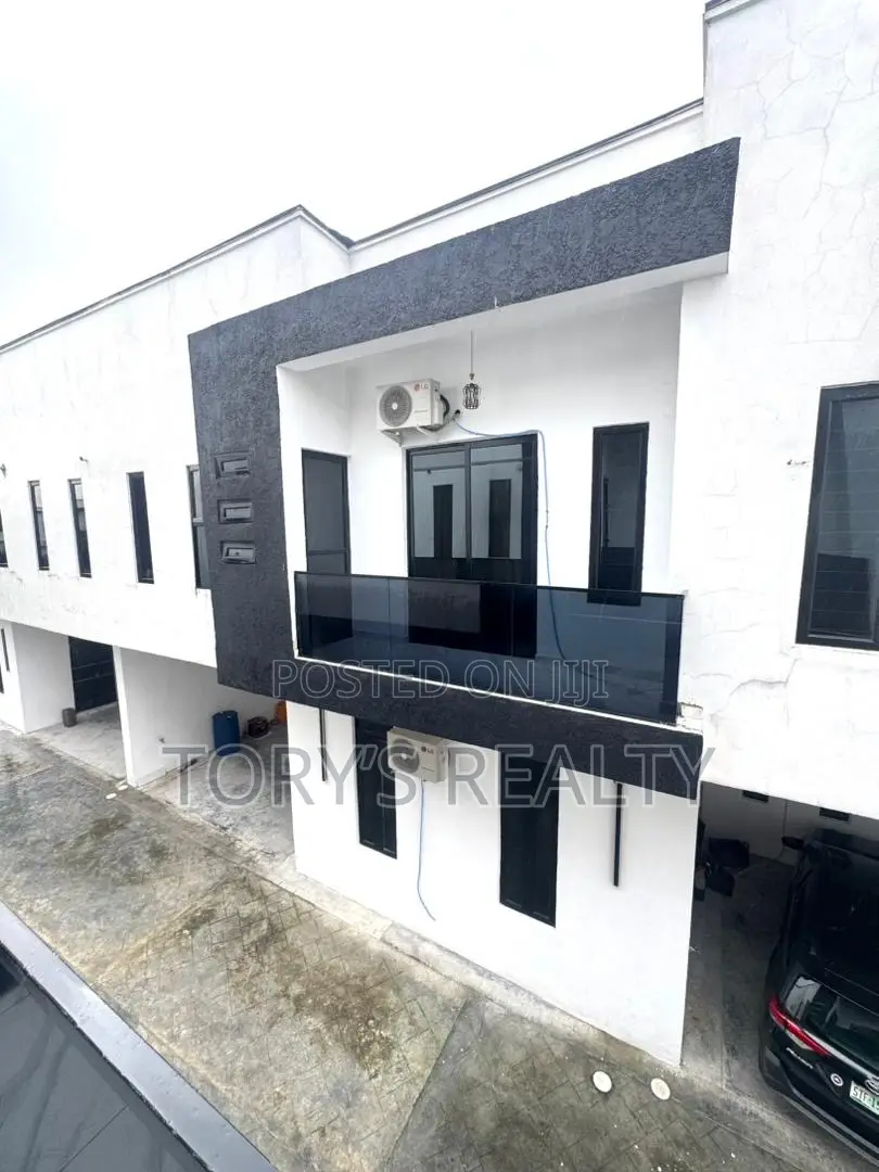 4bdrm Duplex in Abraham Adesanya Estate for rent