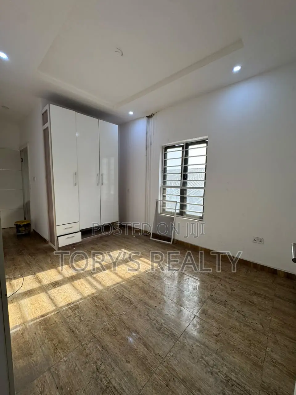 1bdrm Apartment in Orchid, Lekki Phase 2 for rent