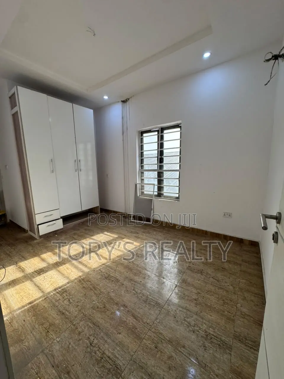 1bdrm Apartment in Orchid, Lekki Phase 2 for rent