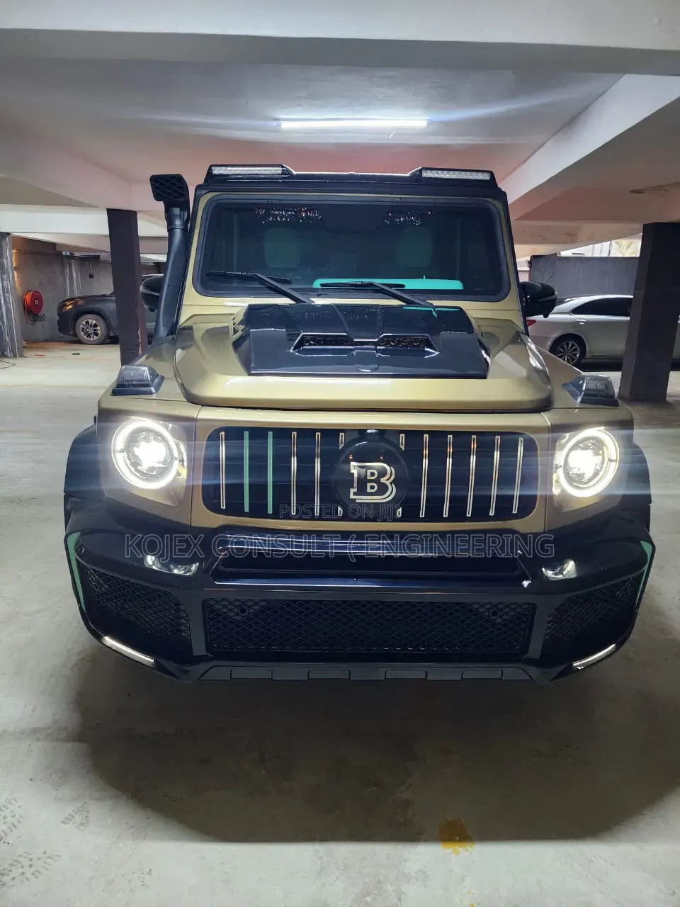 Mercedes-Benz Brabus G 800 2012 Gold