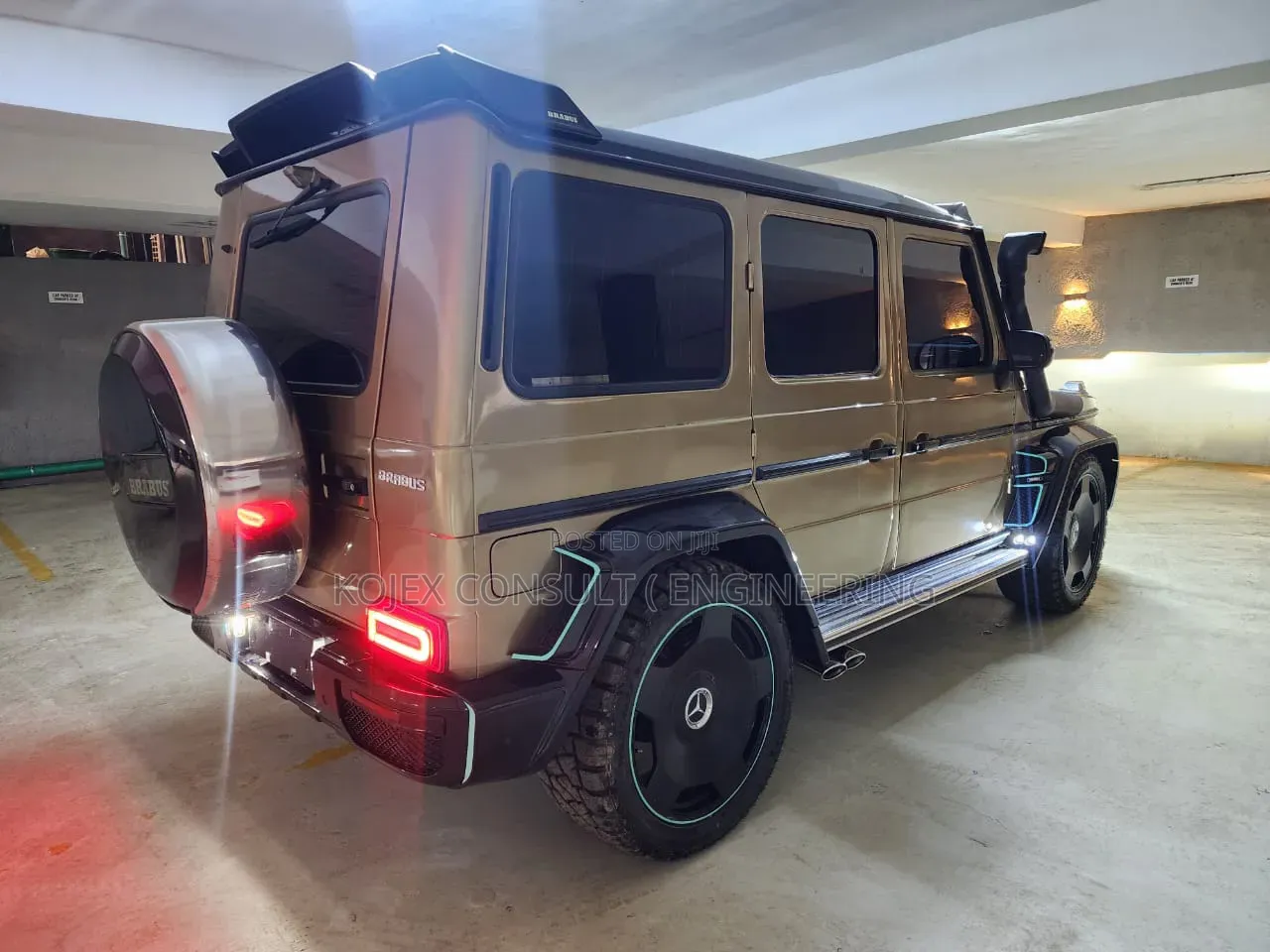 Mercedes-Benz Brabus G 800 2012 Gold