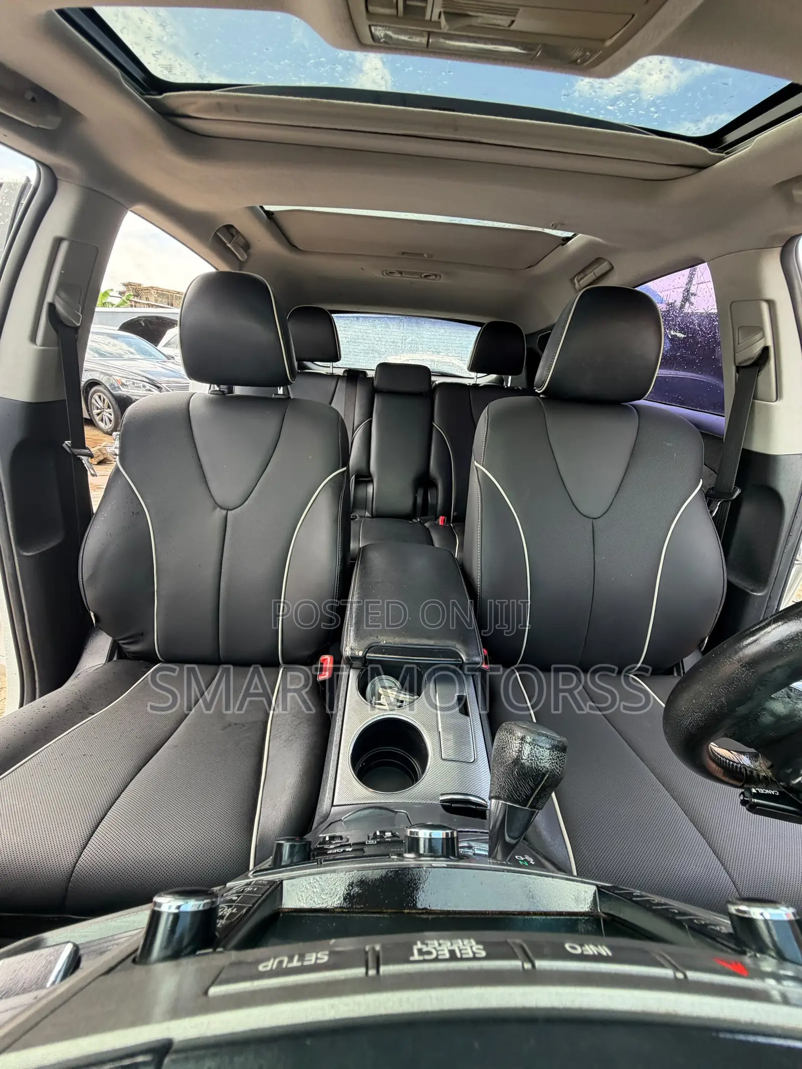 Toyota Venza XLE 2013 White