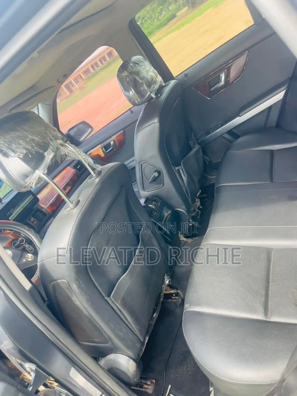 Mercedes-Benz GLK-Class 2010 Gray