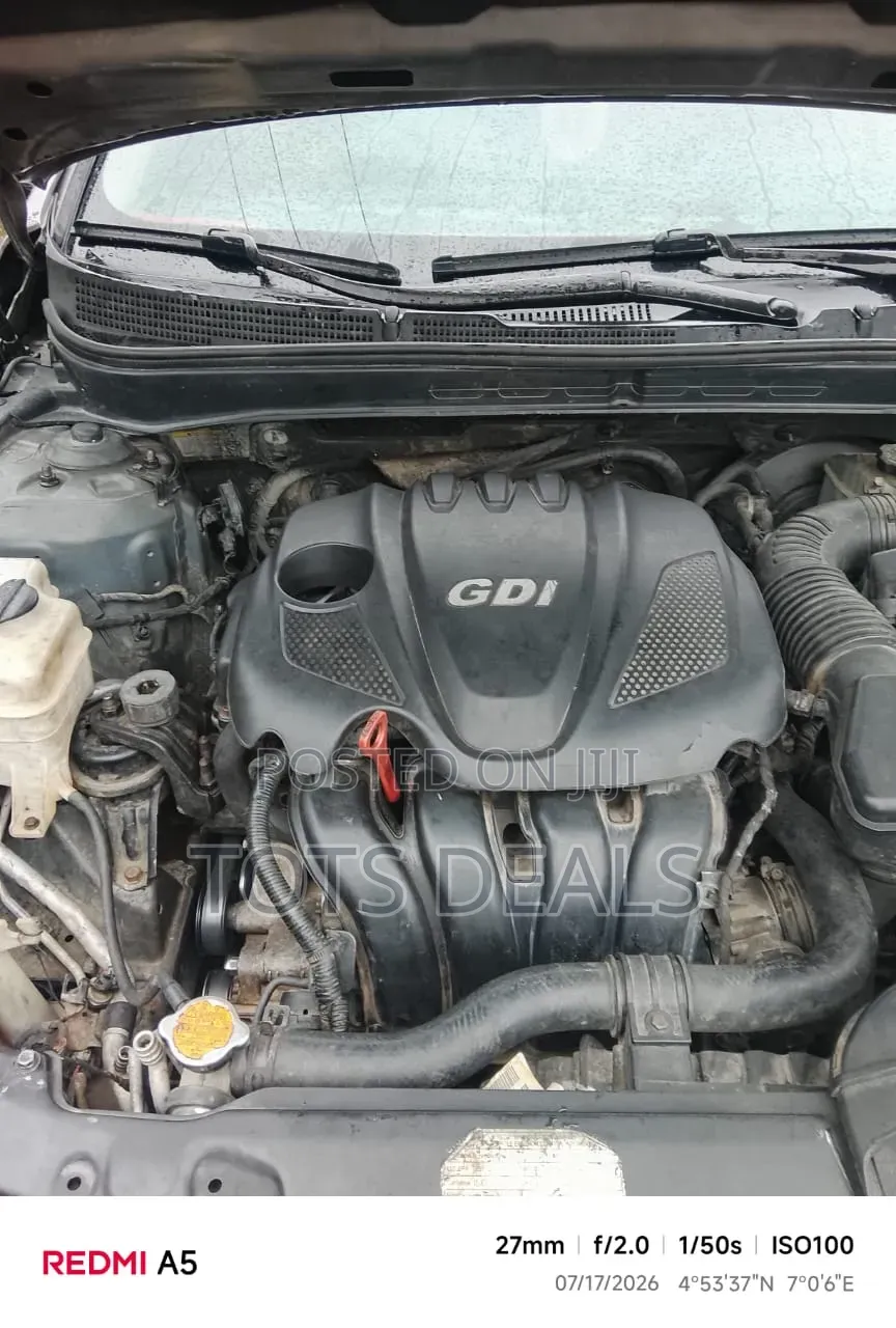 Hyundai Sonata Limited Sedan FWD (2.4L 4cyl 6A) 2013 Gray