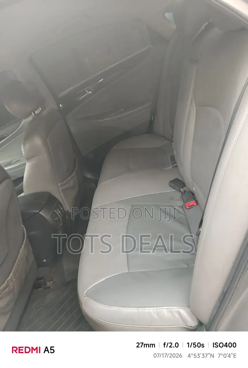 Hyundai Sonata Limited Sedan FWD (2.4L 4cyl 6A) 2013 Gray
