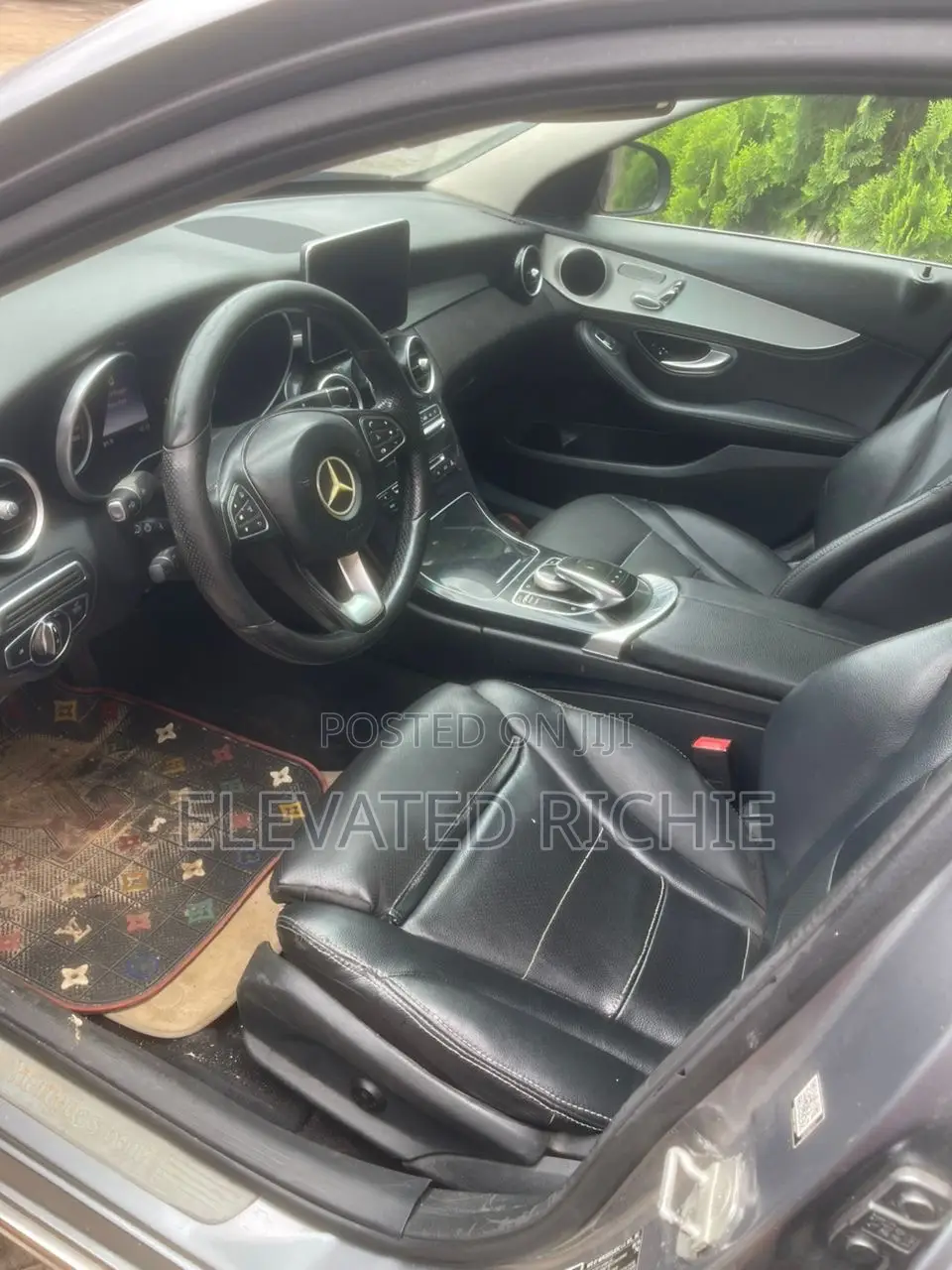 Mercedes-Benz C300 Luxury Sedan RWD (2.0L 4cyl 7A) 2016 Brown