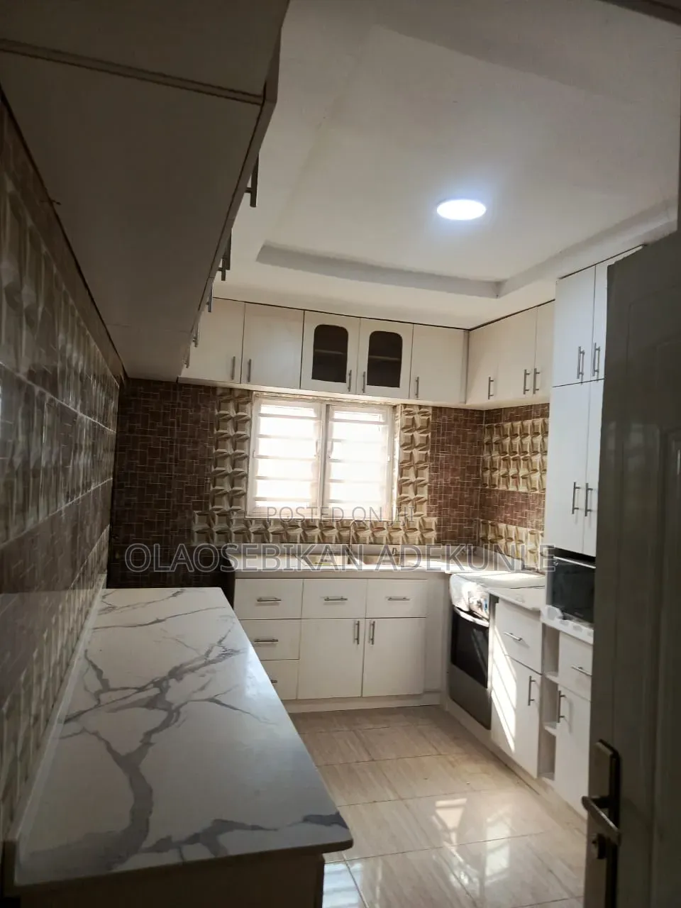 2bdrm Block of Flats in Airport Alakia for rent