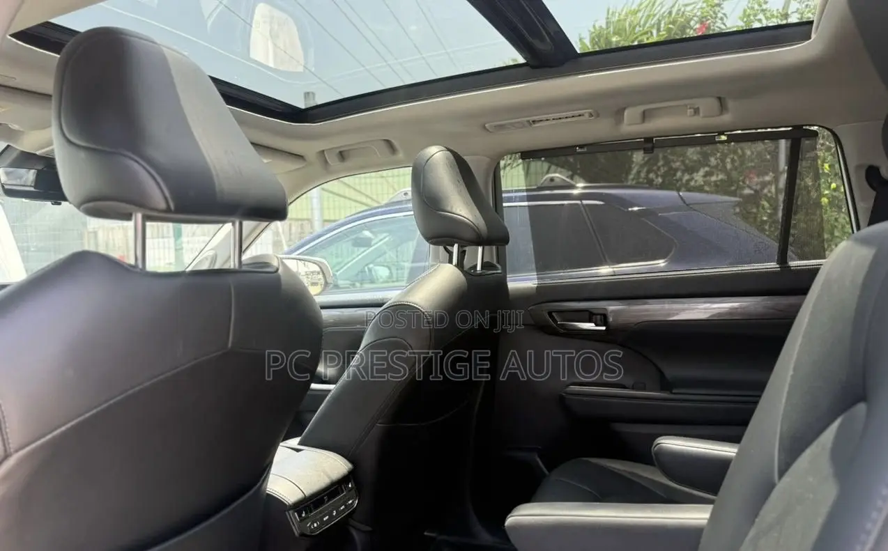 Toyota Highlander Platinum 2022 White