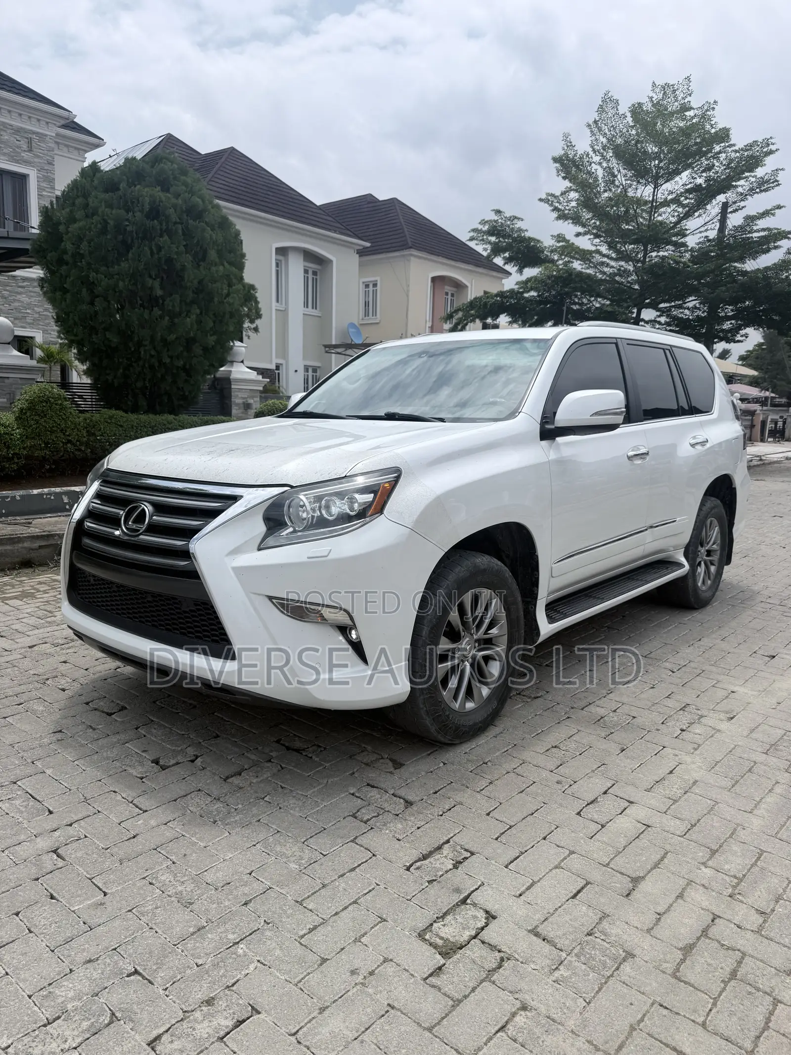 Lexus GX 460 Luxury 2016 White