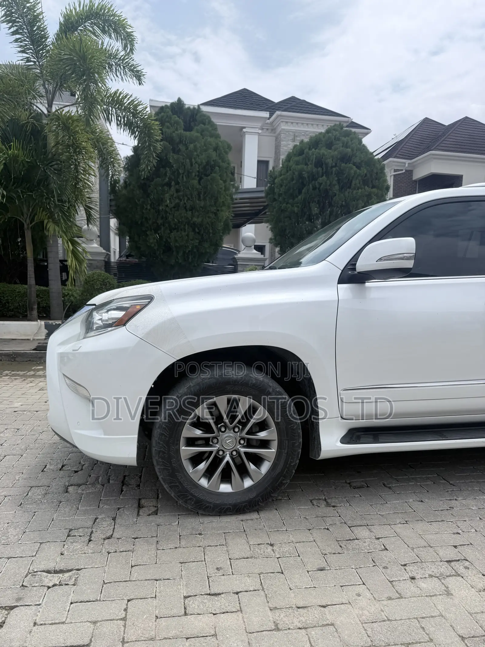 Lexus GX 460 Luxury 2016 White