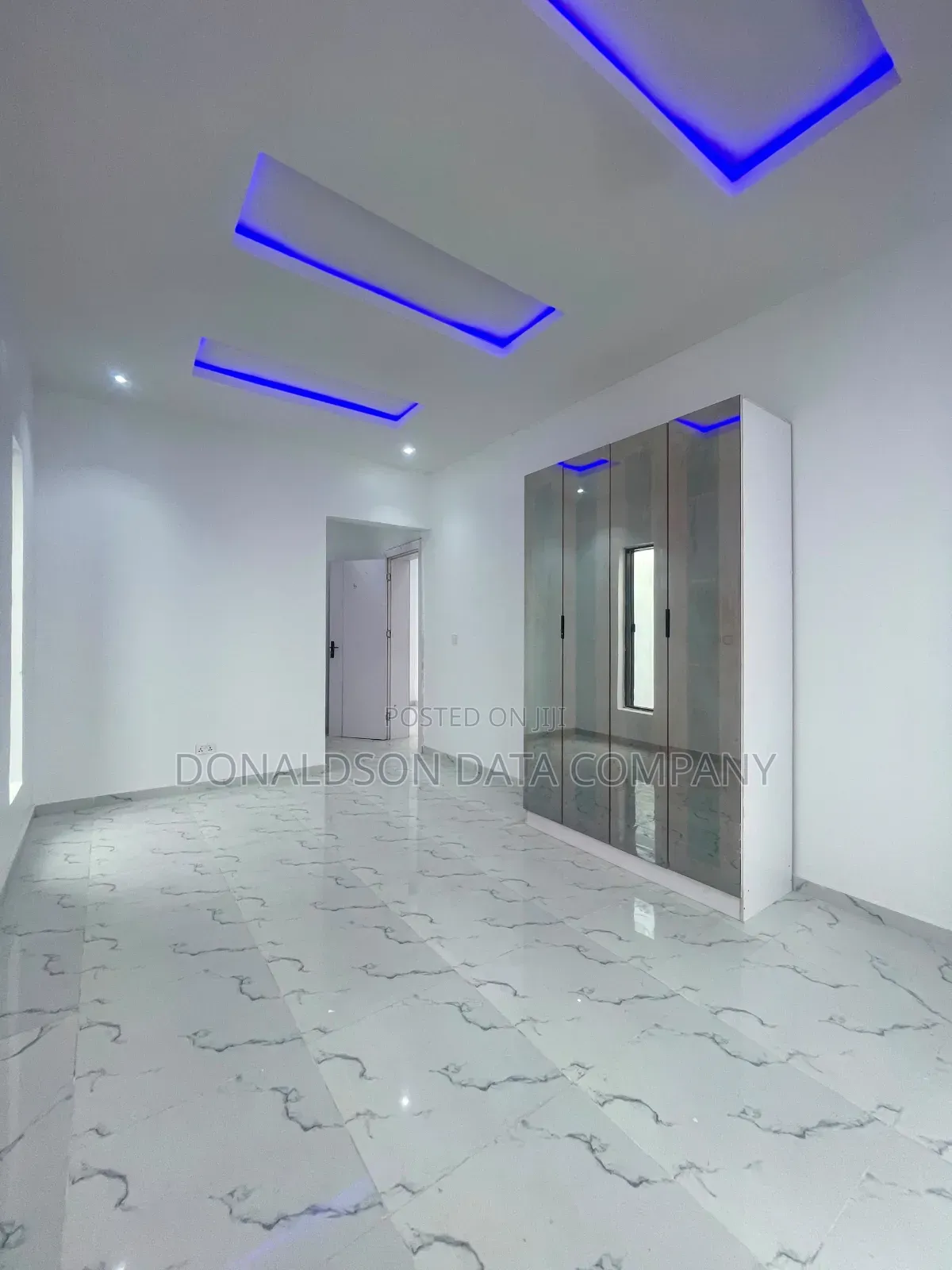 4bdrm Duplex in Magodo Phase 1 for sale