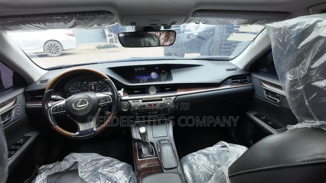 Lexus ES 350 FWD 2016 Gray