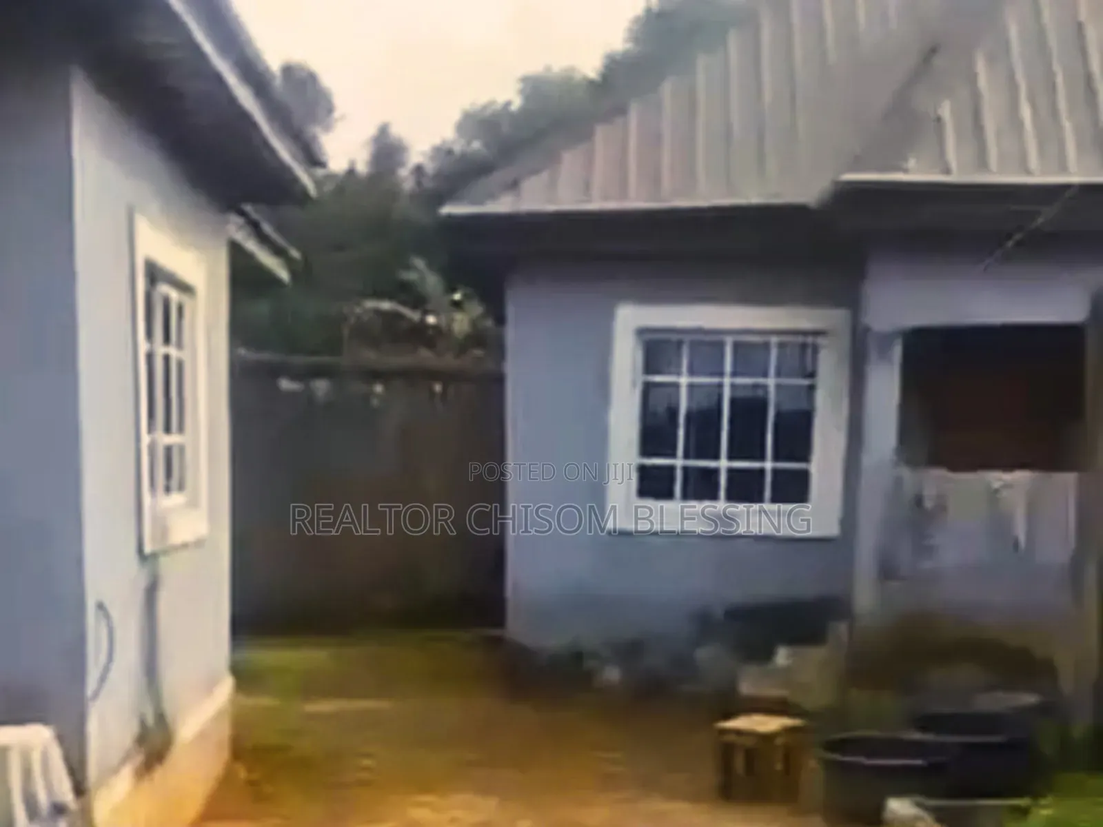 4bdrm Bungalow in Ehimmiri Housing, Umuahia for sale