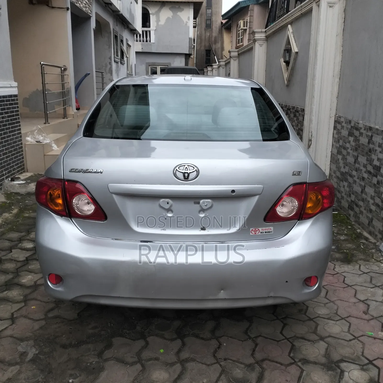 Toyota Corolla 2010 Silver