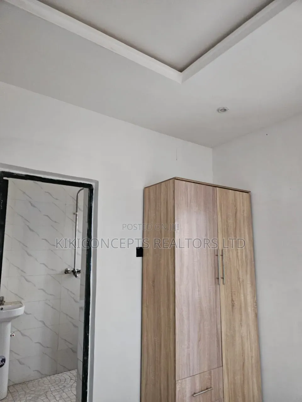 2bdrm Duplex in Adebayo Alao-Akala for rent