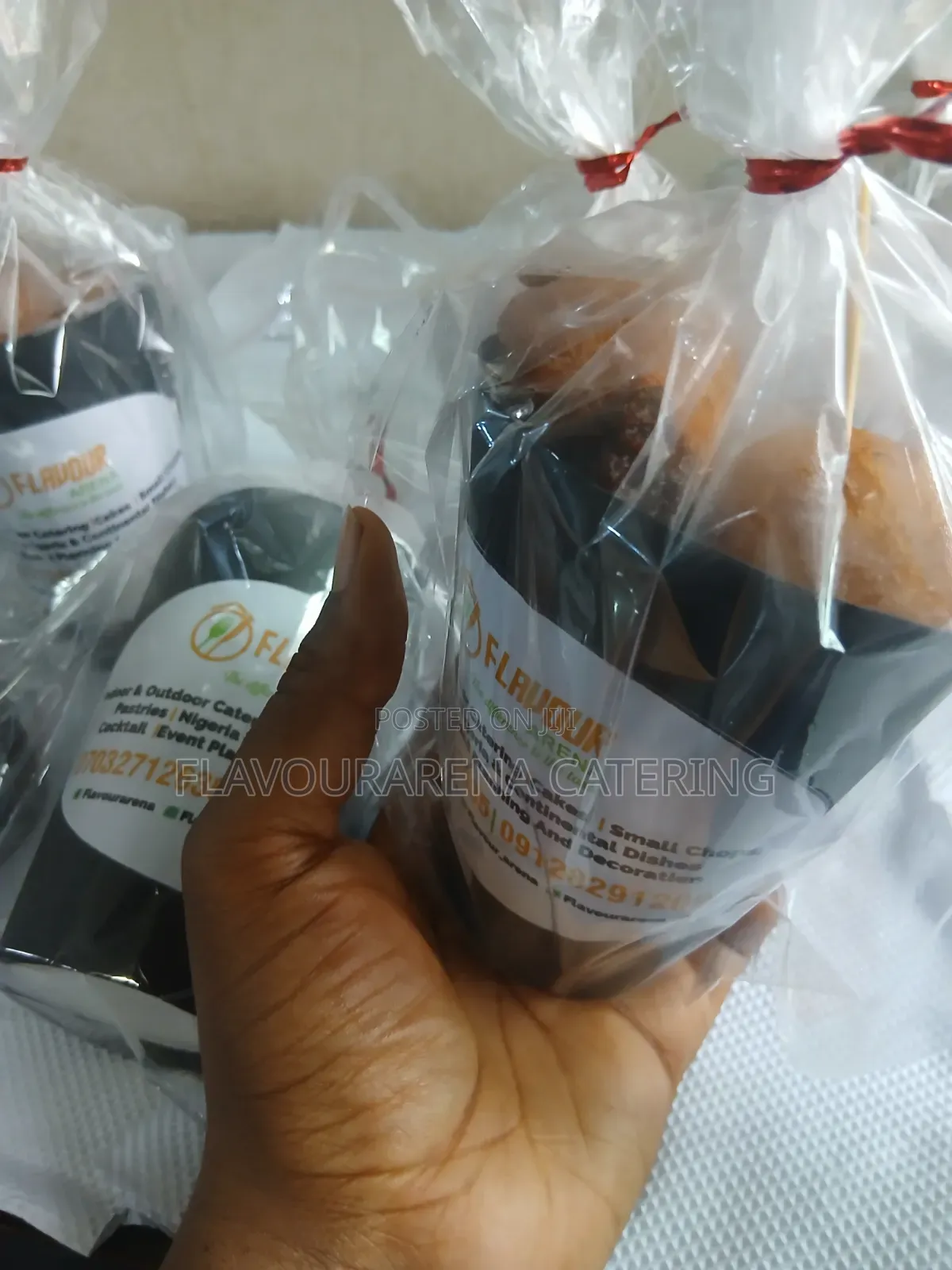 Small Chops in Pouch,packs and Plate. Minimum Order 10 Packs.