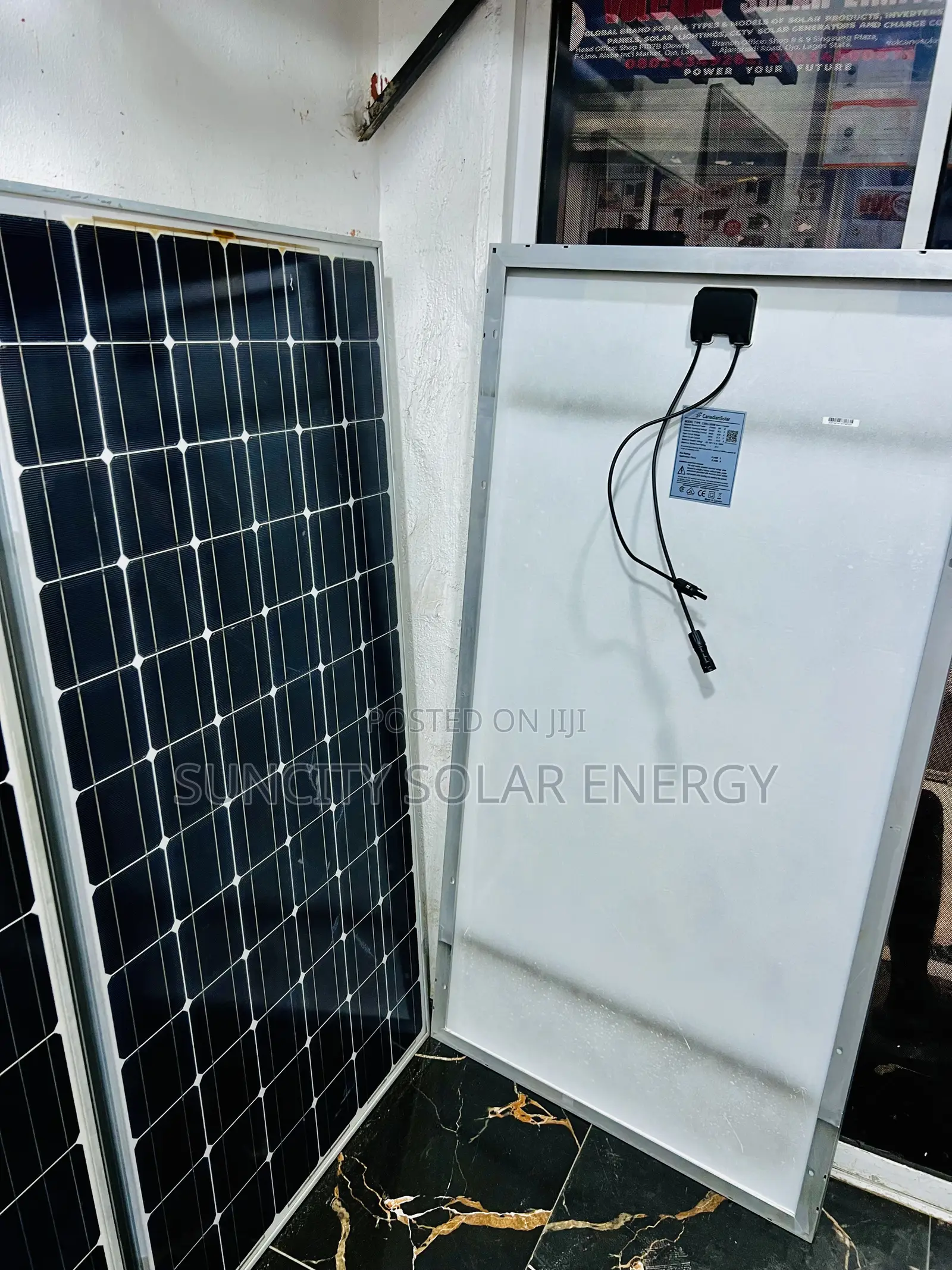 300w/72cells/49-36v High Voltage Canadian Solar Panels