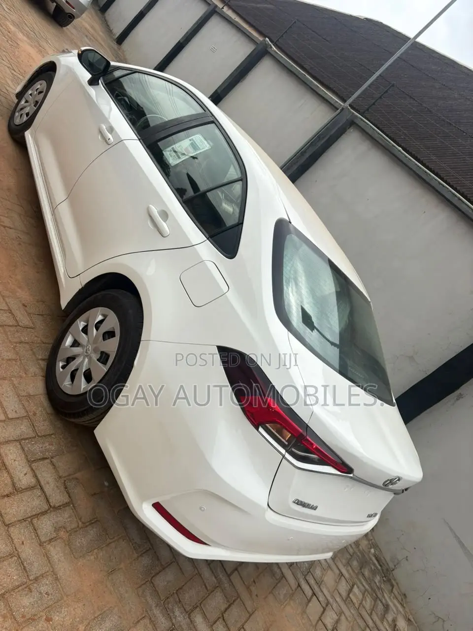 Toyota Corolla 2020 White